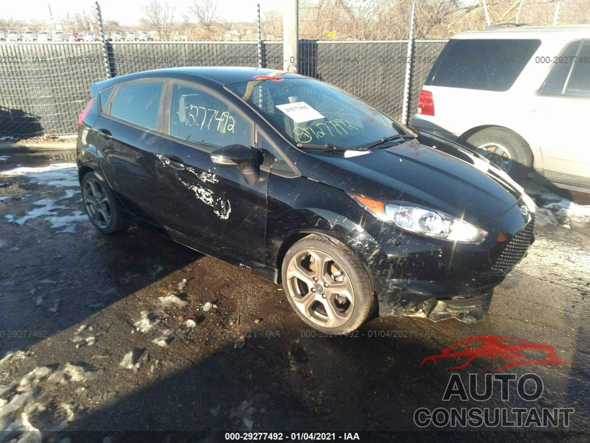 FORD FIESTA 2018 - 3FADP4GX8JM120026