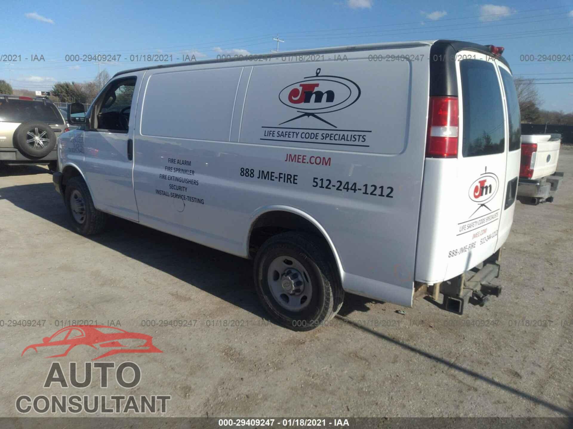 CHEVROLET EXPRESS CARGO VAN 2017 - 1GCWGAFF5H1100253
