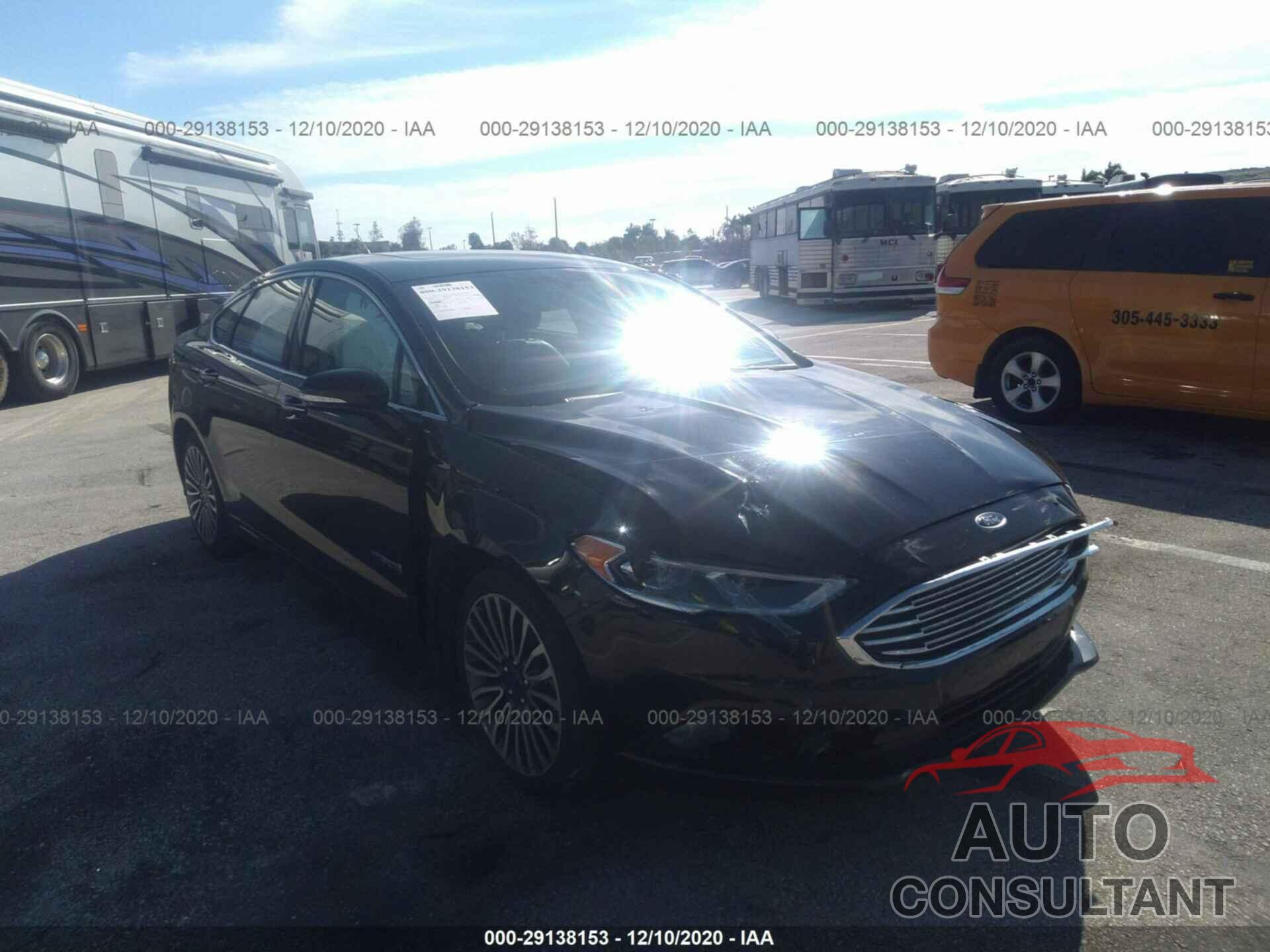 FORD FUSION HYBRID 2018 - 3FA6P0RU0JR111554