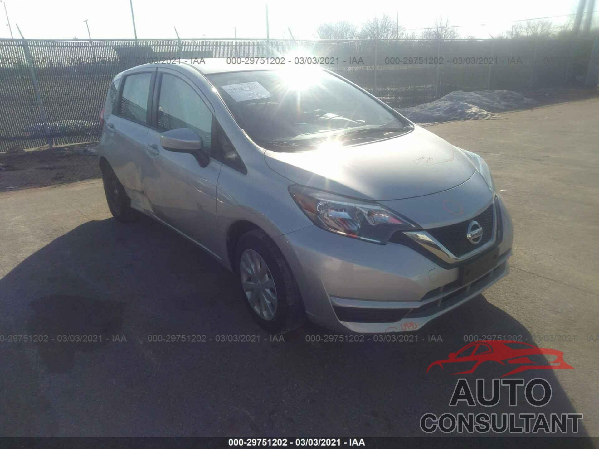 NISSAN VERSA NOTE 2017 - 3N1CE2CP8HL352764