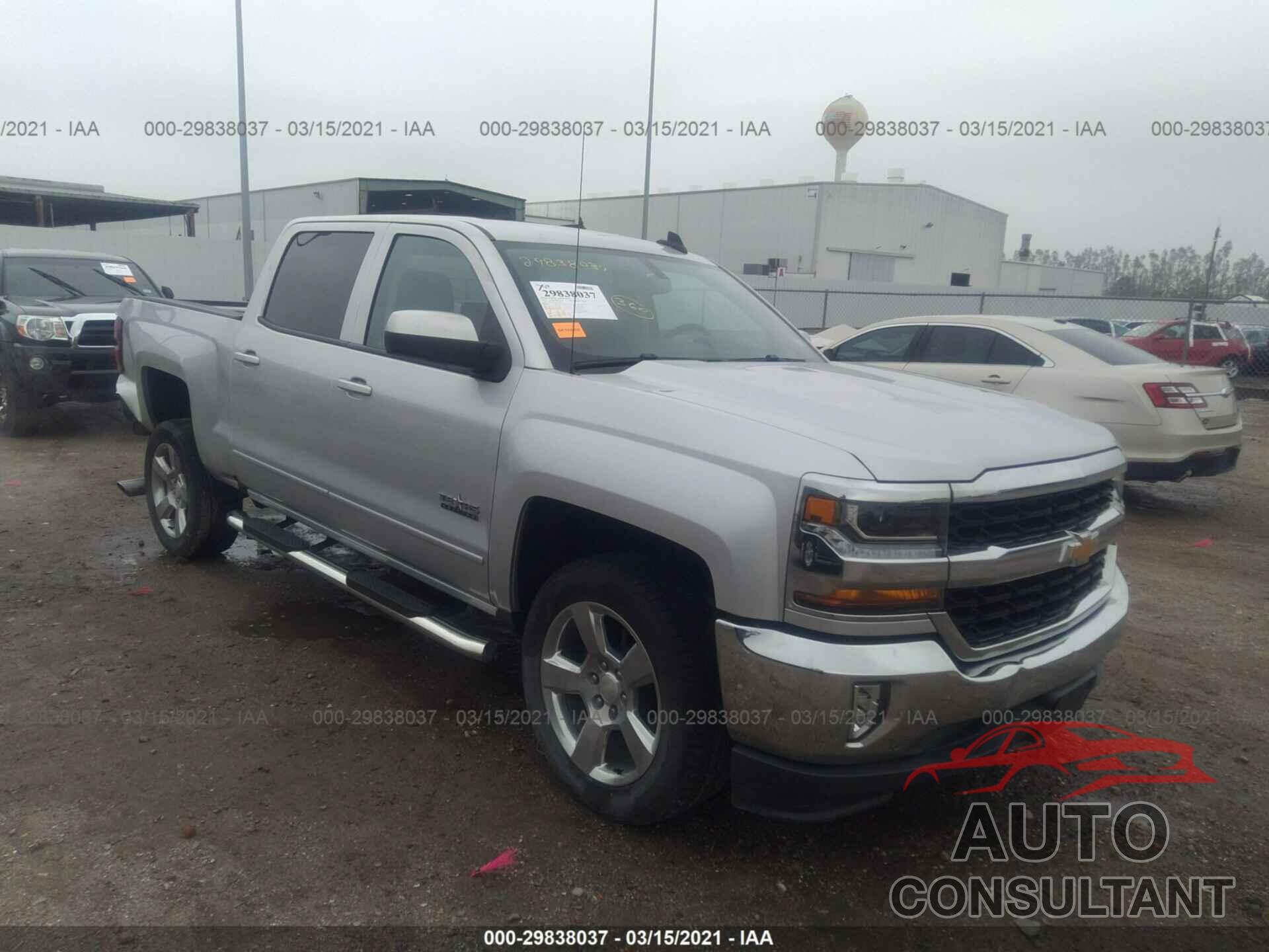 CHEVROLET SILVERADO 1500 2018 - 3GCPCREC2JG381134