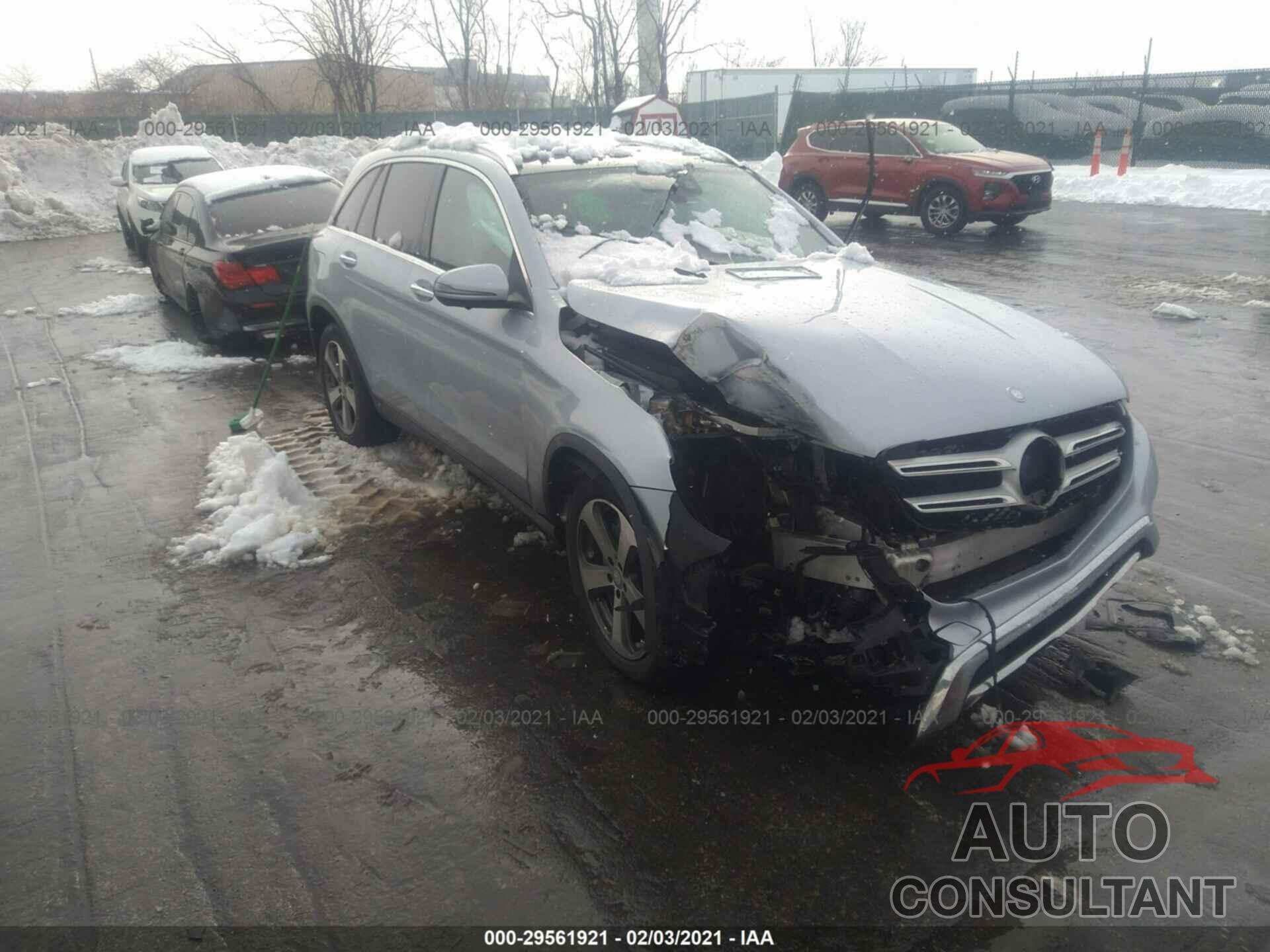 MERCEDES-BENZ GLC 2016 - WDC0G4KB5GF029318