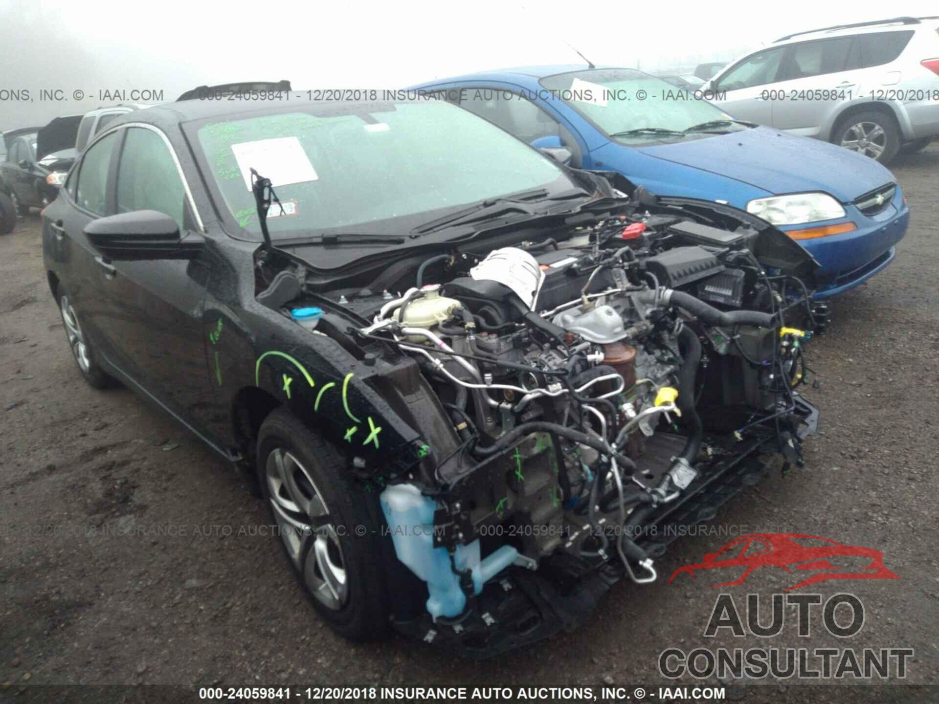 HONDA CIVIC 2018 - 19XFC2E58JE007174