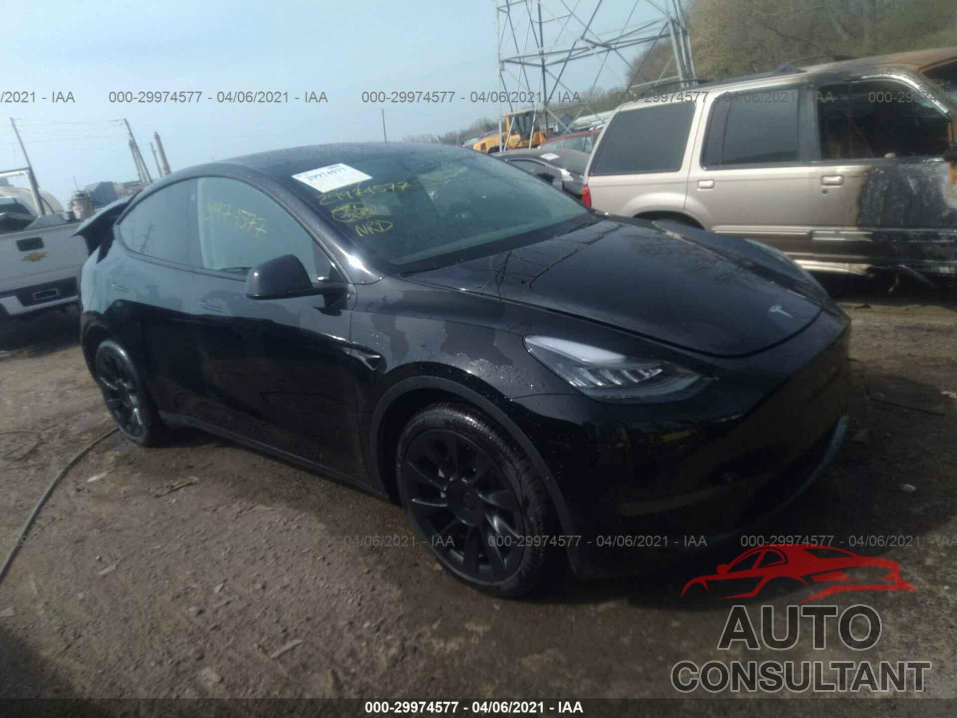 TESLA MODEL Y 2021 - 5YJYGDEE0MF084788