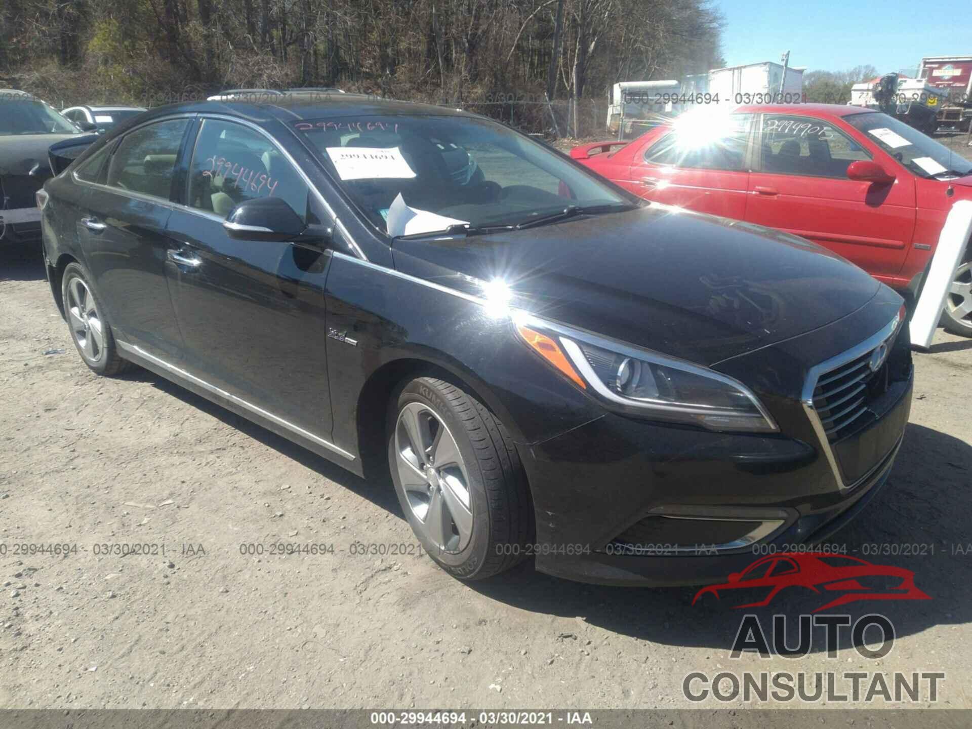 HYUNDAI SONATA HYBRID 2016 - KMHE34L16GA017779