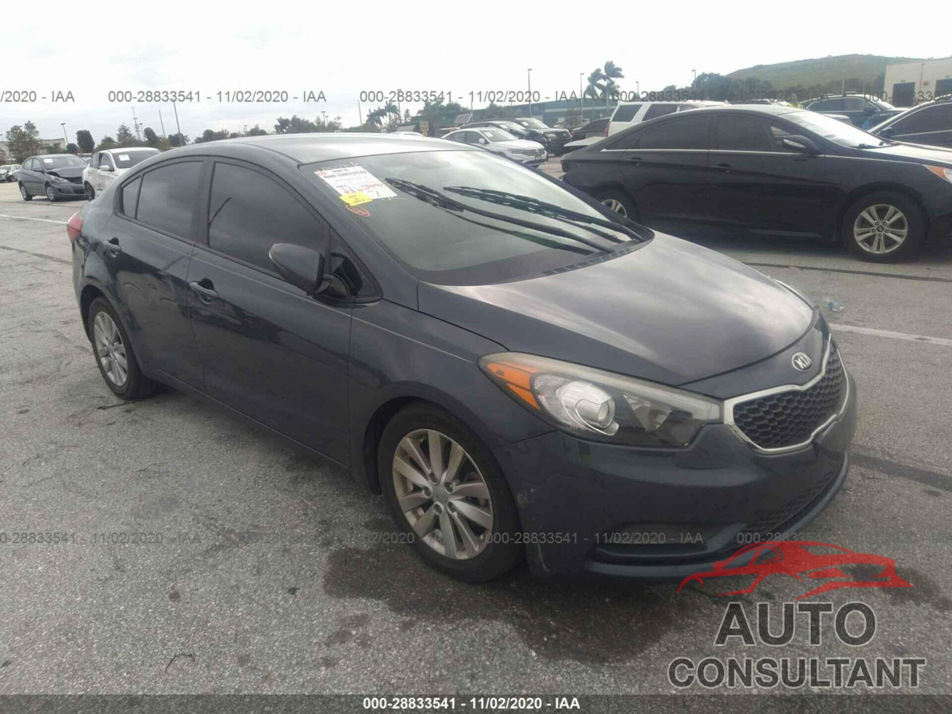 KIA FORTE 2016 - KNAFX4A6XG5477755