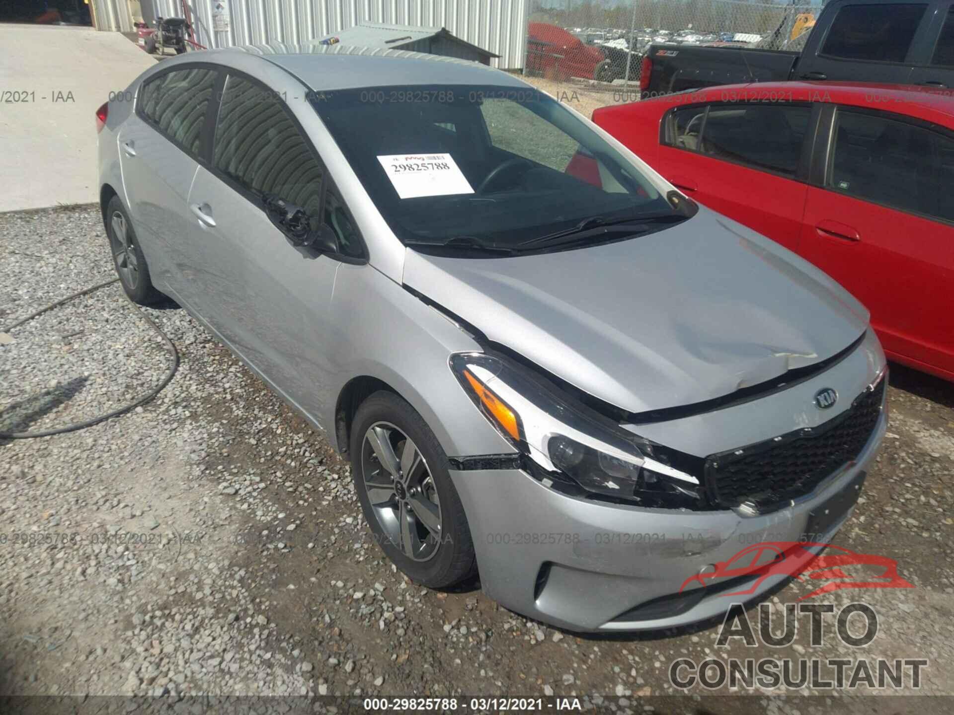 KIA FORTE 2018 - 3KPFL4A74JE249253
