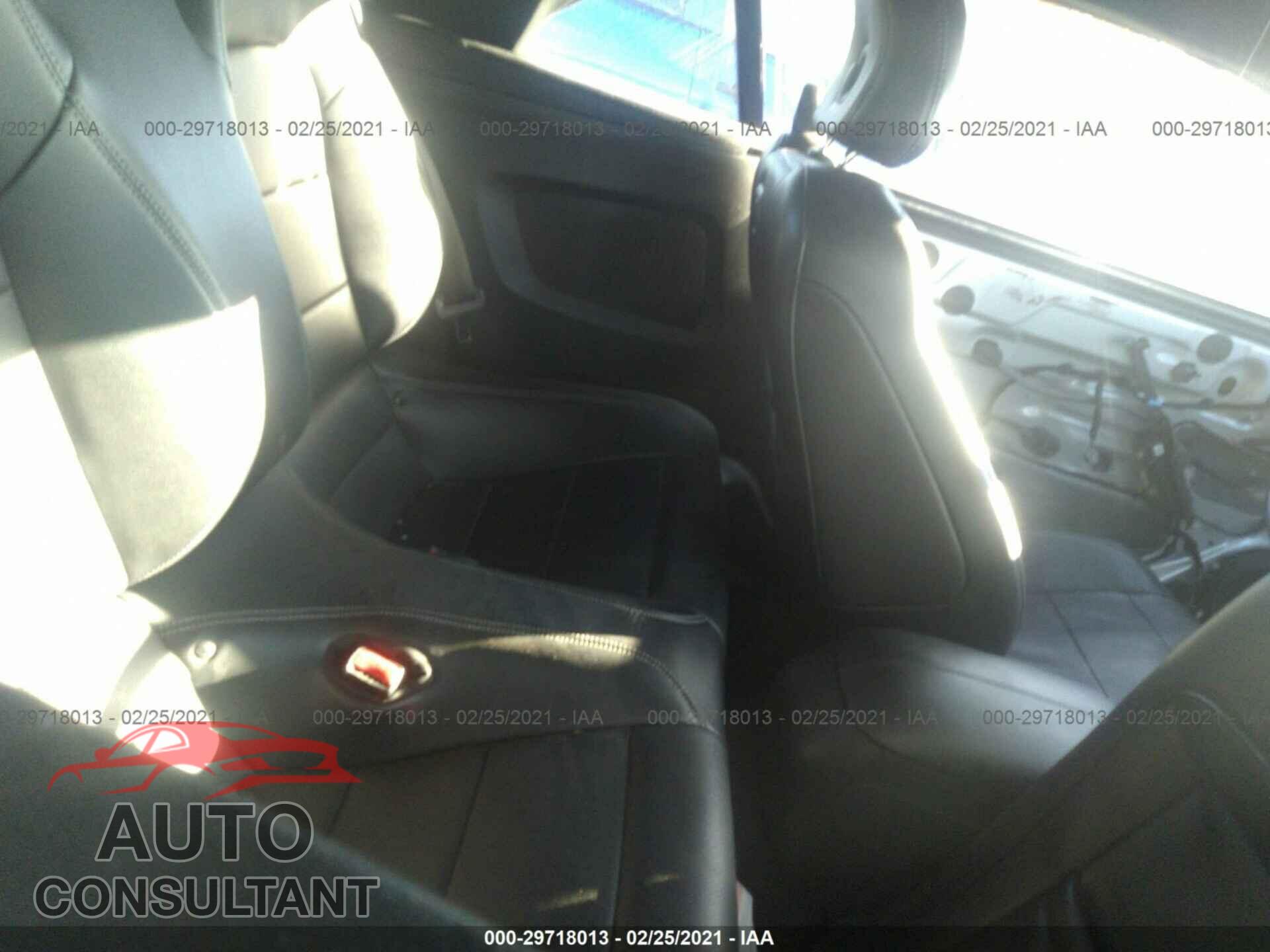 FORD MUSTANG 2017 - 1FATP8UH1H5205306