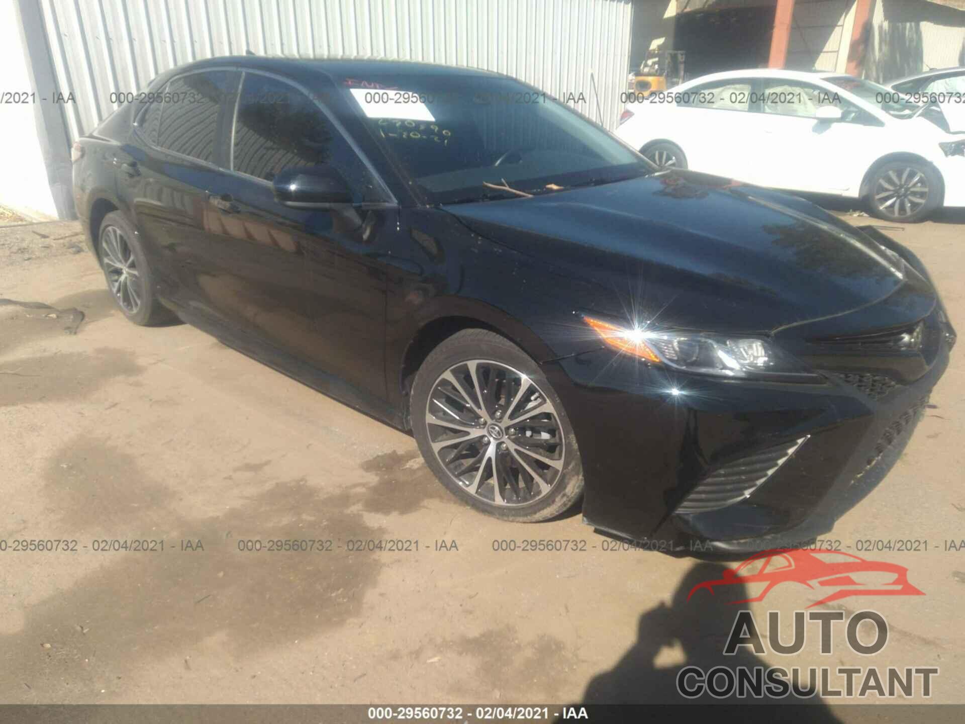 TOYOTA CAMRY 2019 - 4T1B11HKXKU195808