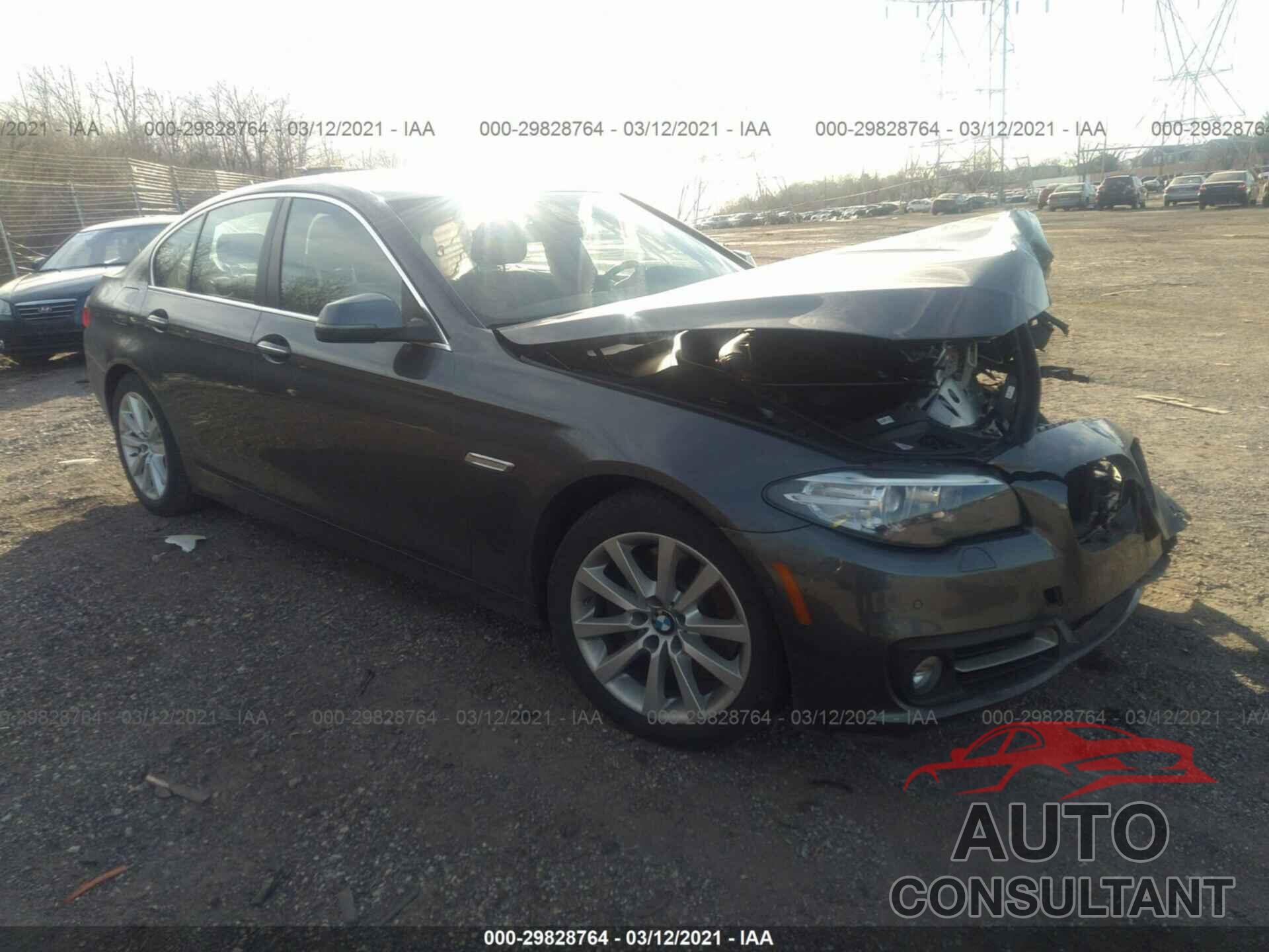 BMW 5 SERIES 2016 - WBA5B3C58GG256880