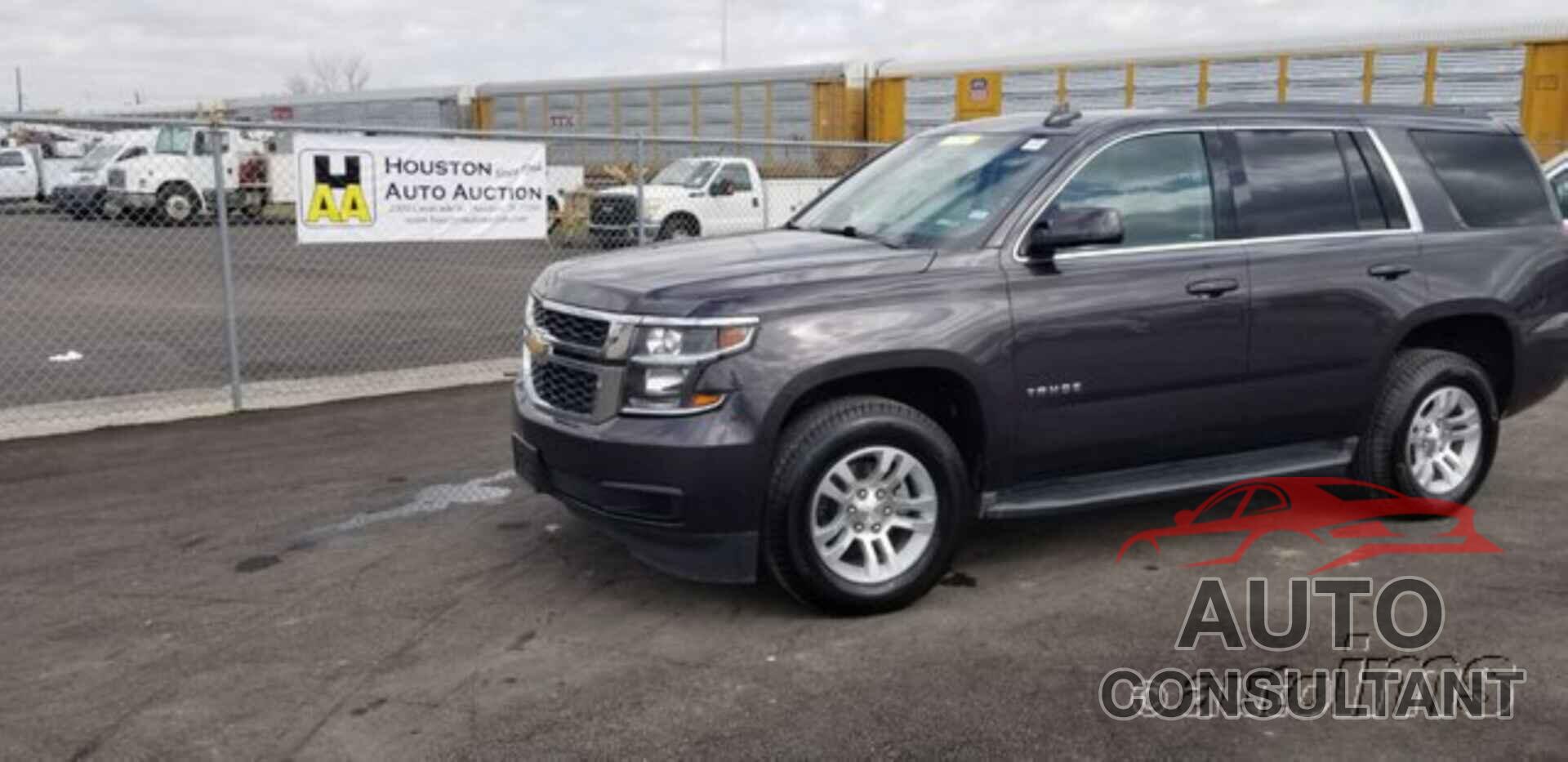 CHEVROLET TAHOE 2017 - 1GNSCAKC0HR267604