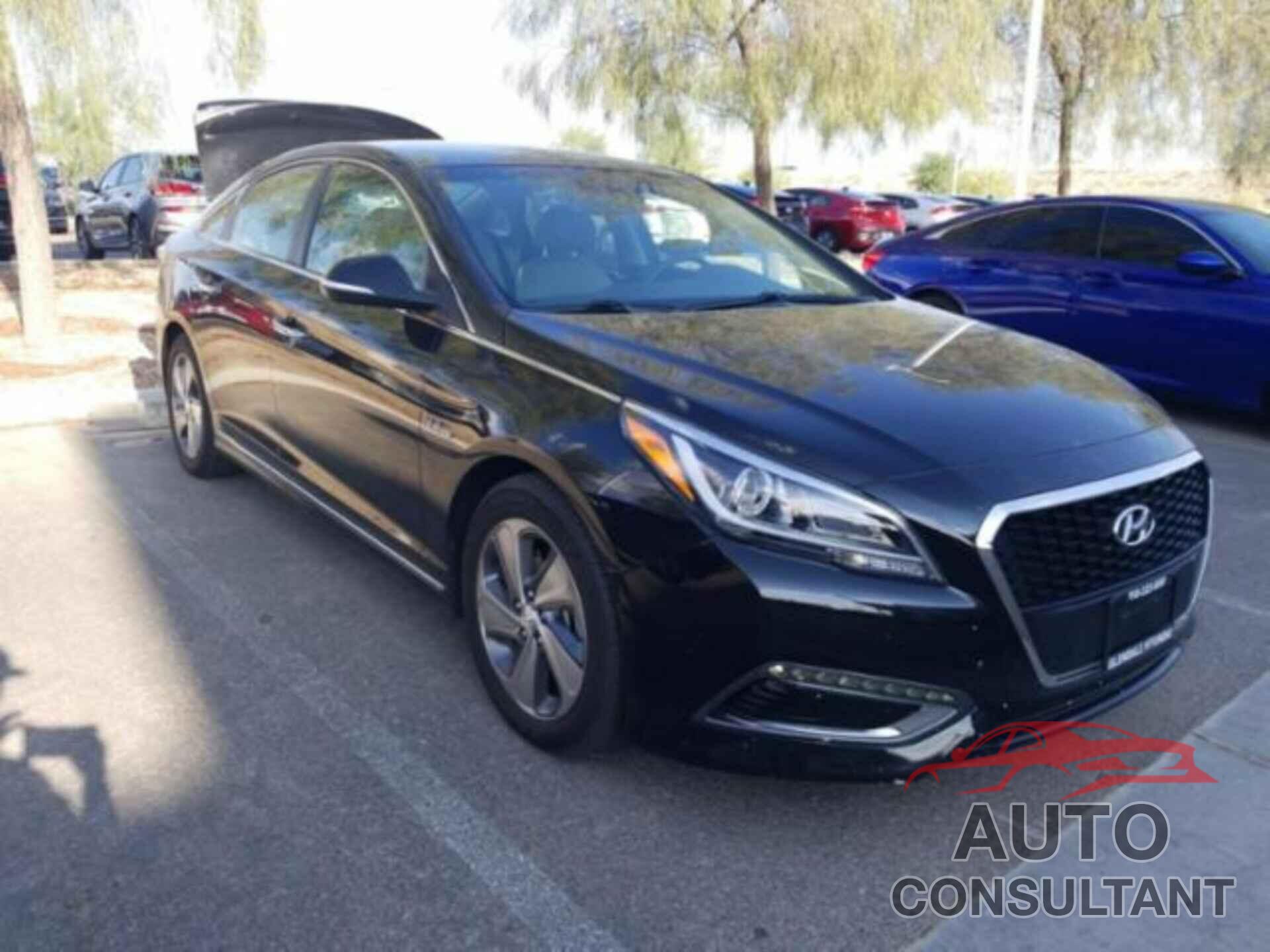 HYUNDAI SONATA HYBRID 2017 - KMHE34L37HA064306