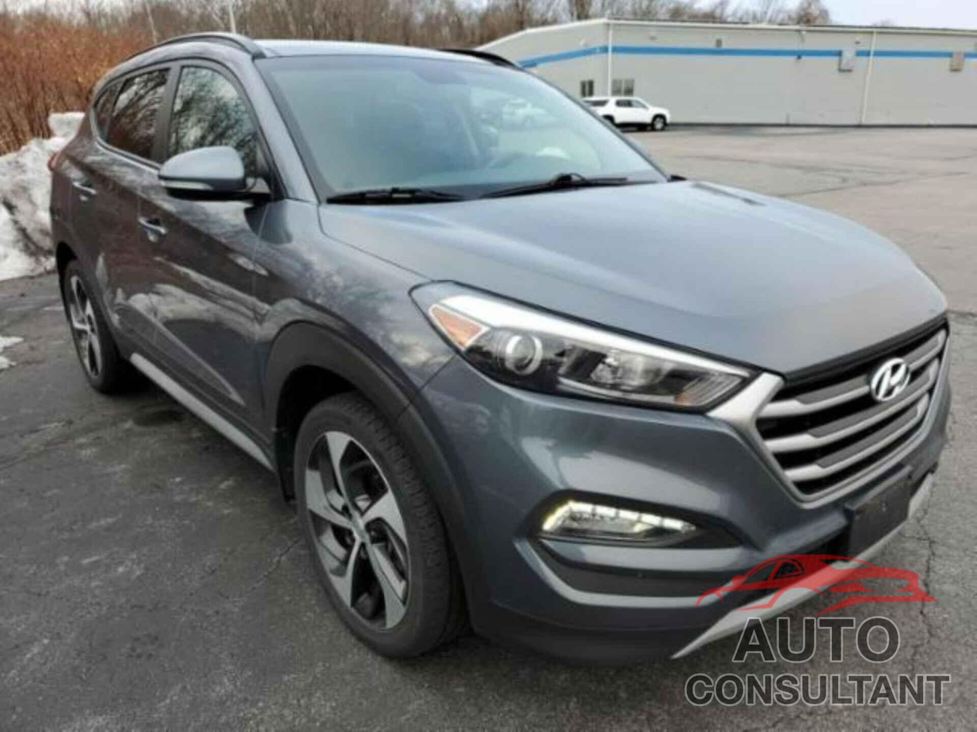 HYUNDAI TUCSON 2018 - KM8J3CA21JU644612