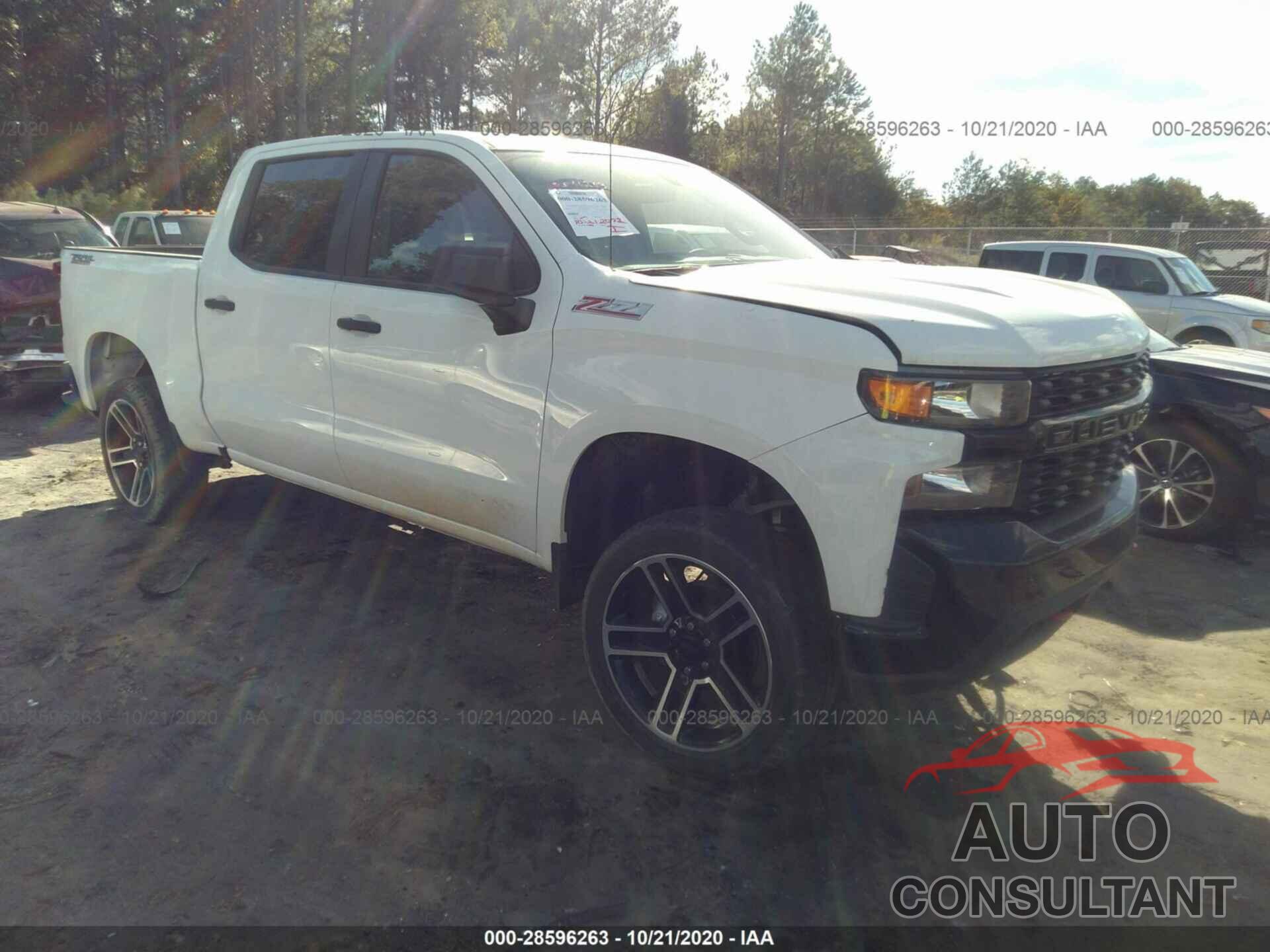 CHEVROLET SILVERADO 1500 2020 - 1GCPYCEF9LZ158794