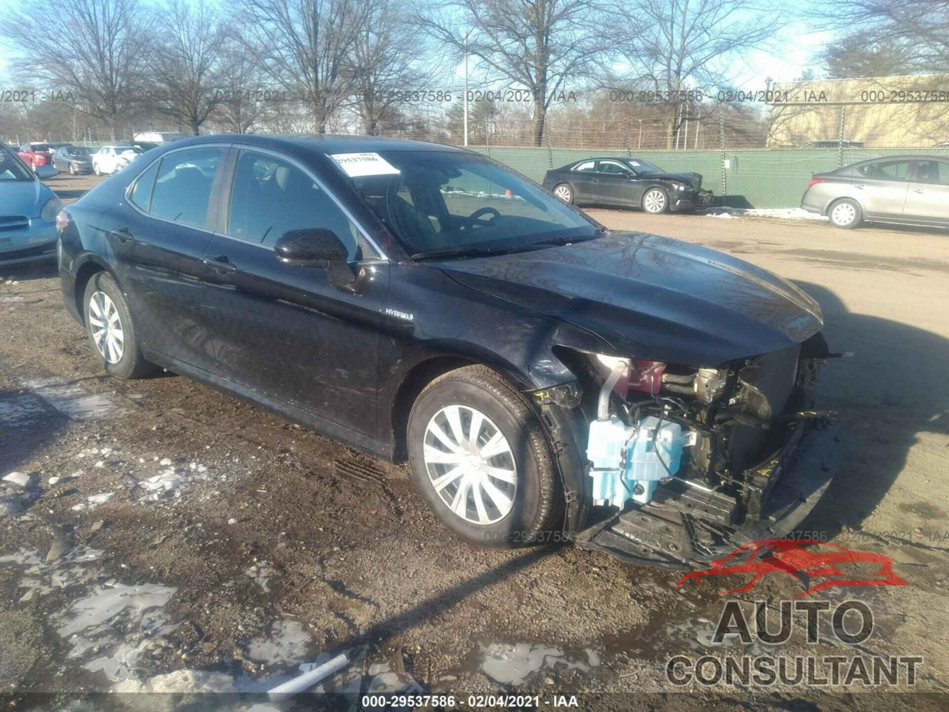 TOYOTA CAMRY 2018 - 4T1B31HK3JU507766