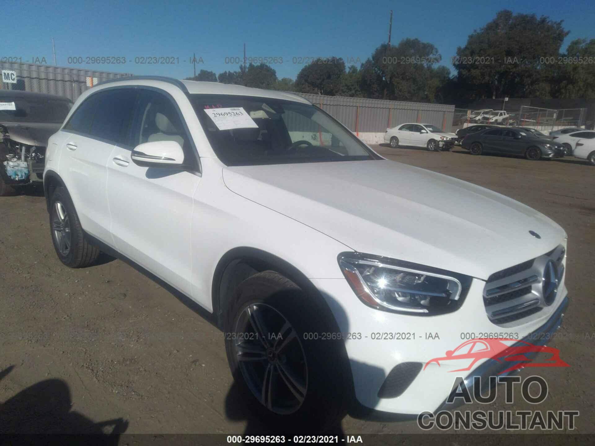 MERCEDES-BENZ GLC 2020 - WDC0G8DB2LF676984