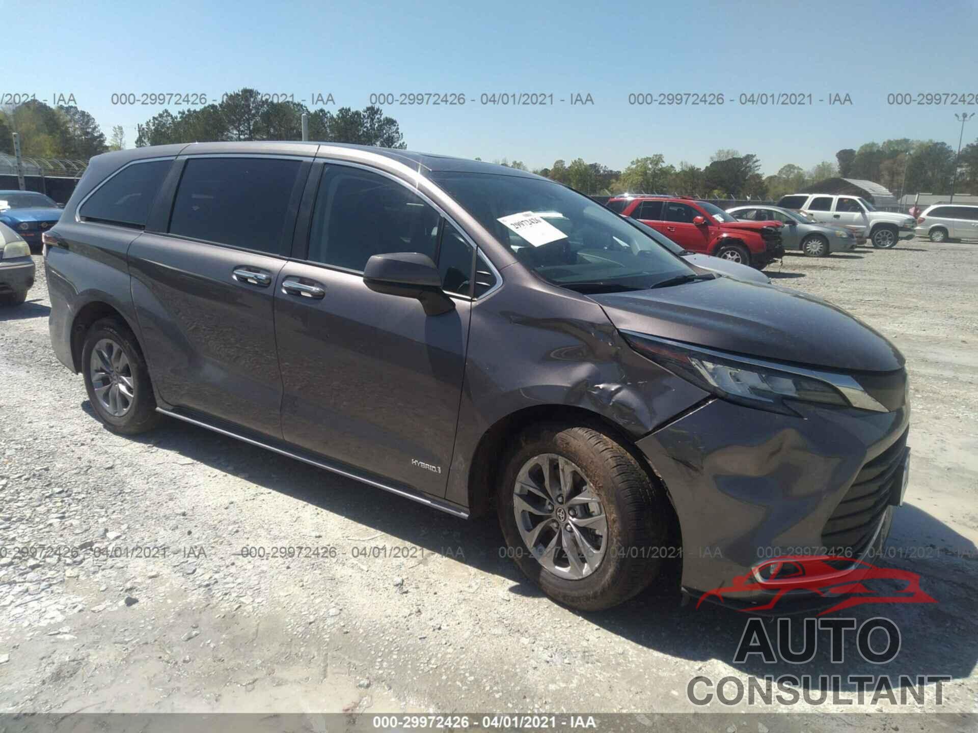 TOYOTA SIENNA 2021 - 5TDYSKFC5MS006745