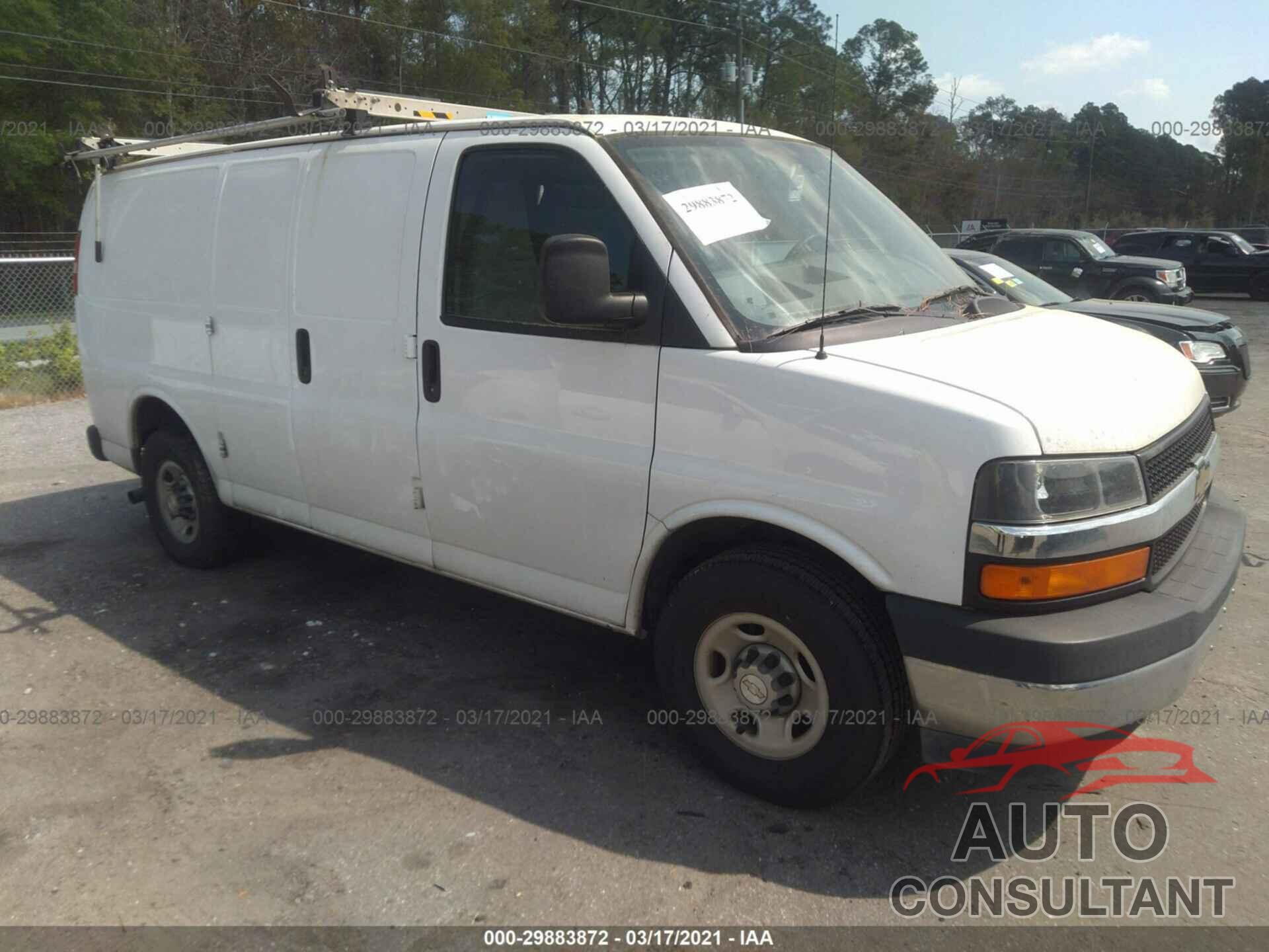 CHEVROLET EXPRESS CARGO VAN 2017 - 1GCWGAFF1H1211432