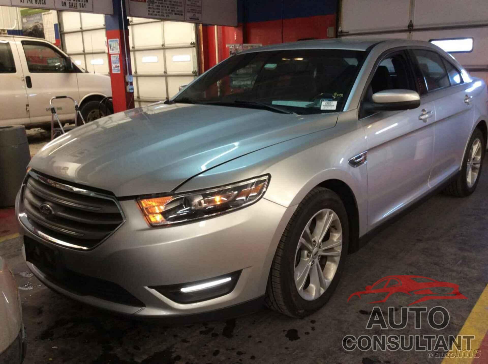 FORD TAURUS 2016 - 1FAHP2E89GG125773