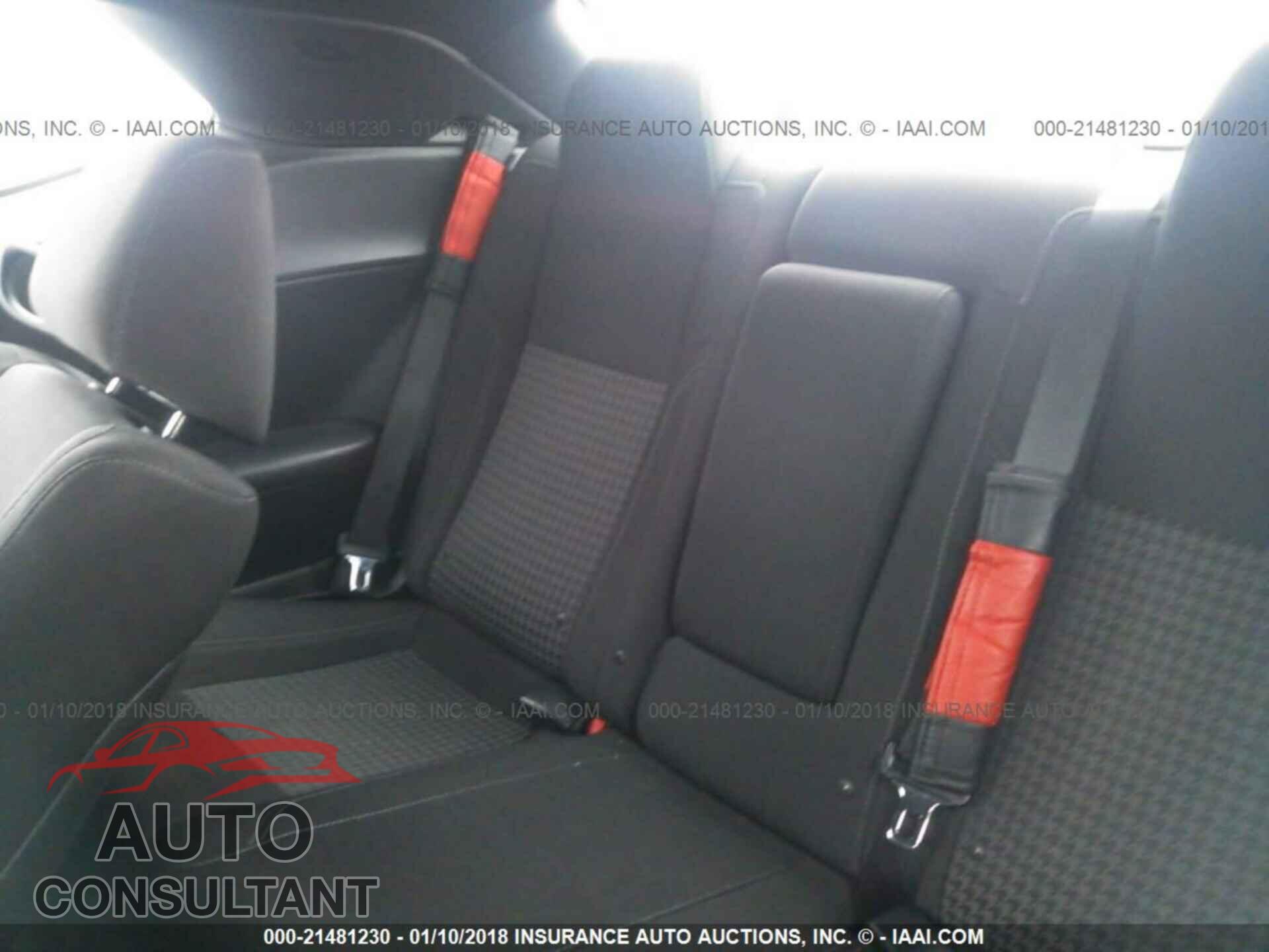 Dodge Challenger 2015 - 2C3CDZAG5FH851043