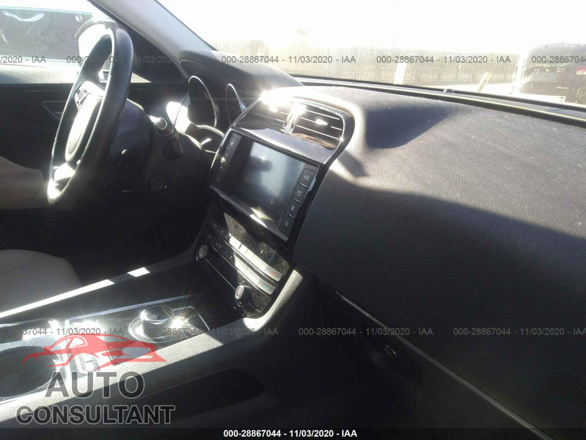 JAGUAR F-PACE 2017 - SADCJ2BV0HA495468