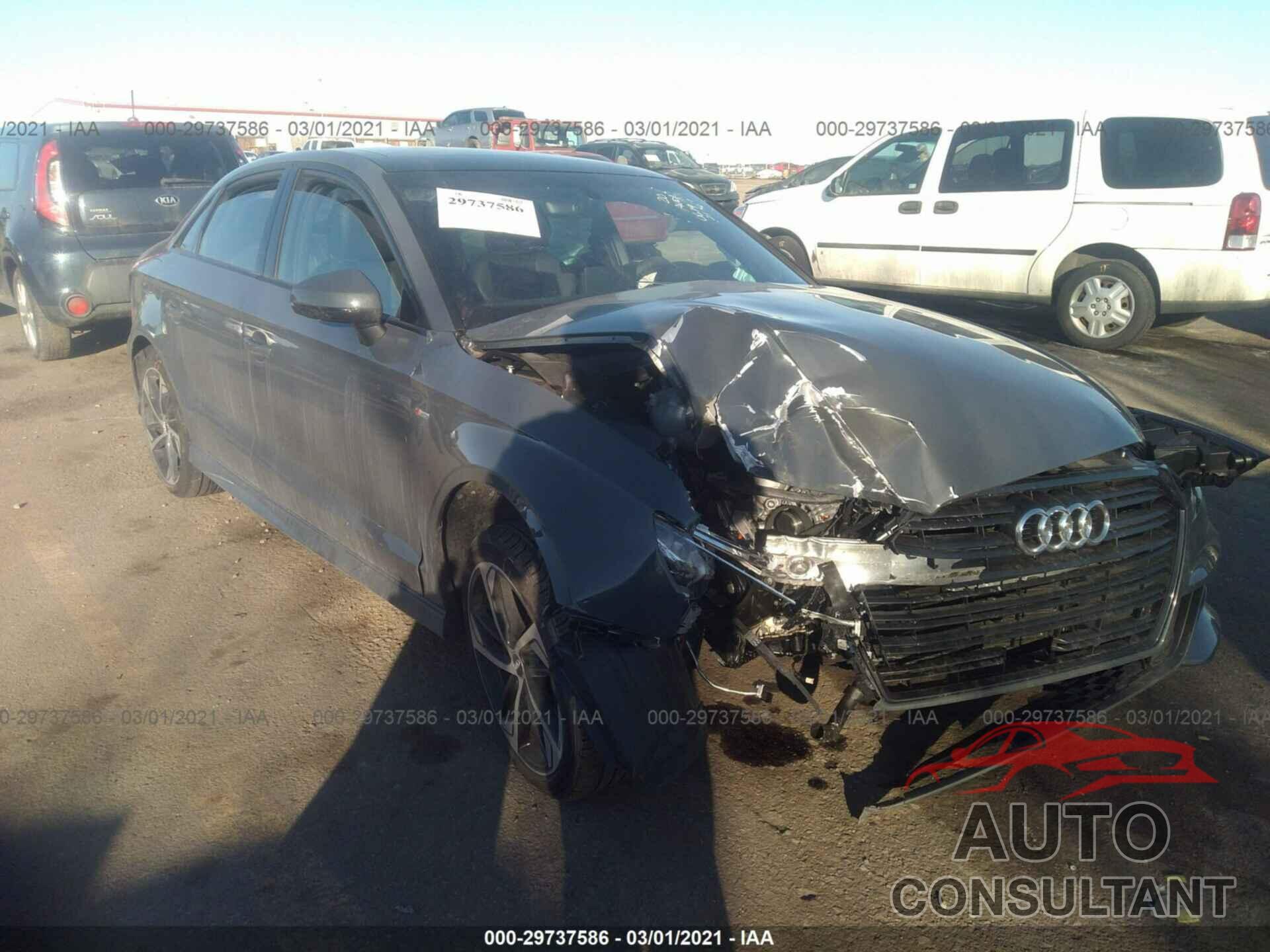 AUDI A3 SEDAN 2020 - WAUBEGFF9LA039843