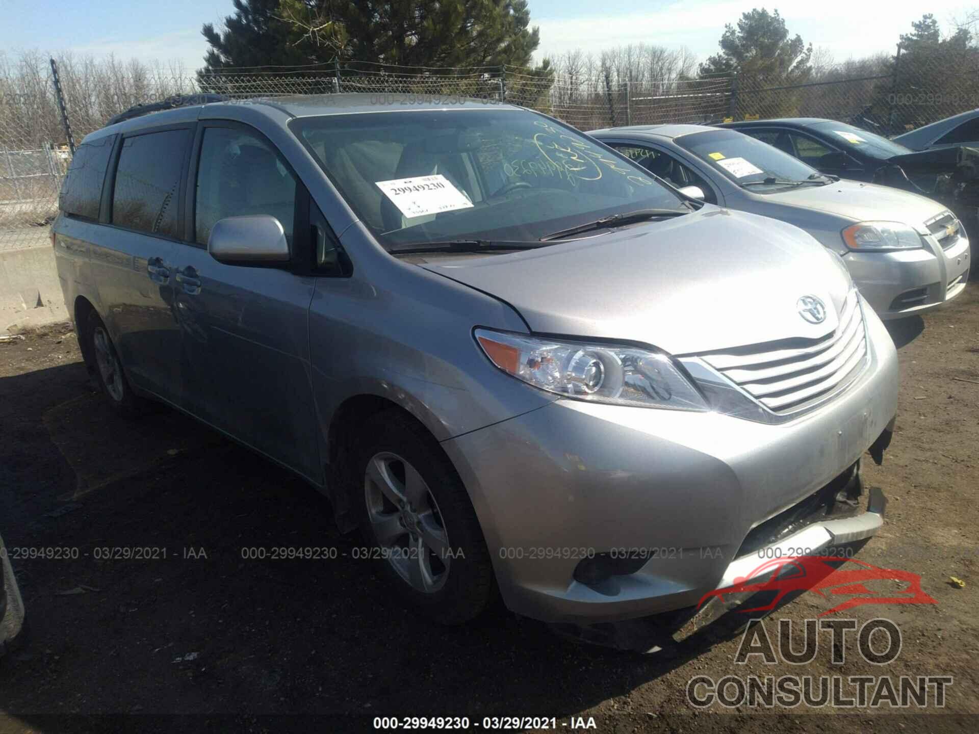 TOYOTA SIENNA 2017 - 5TDKZ3DCXHS839179