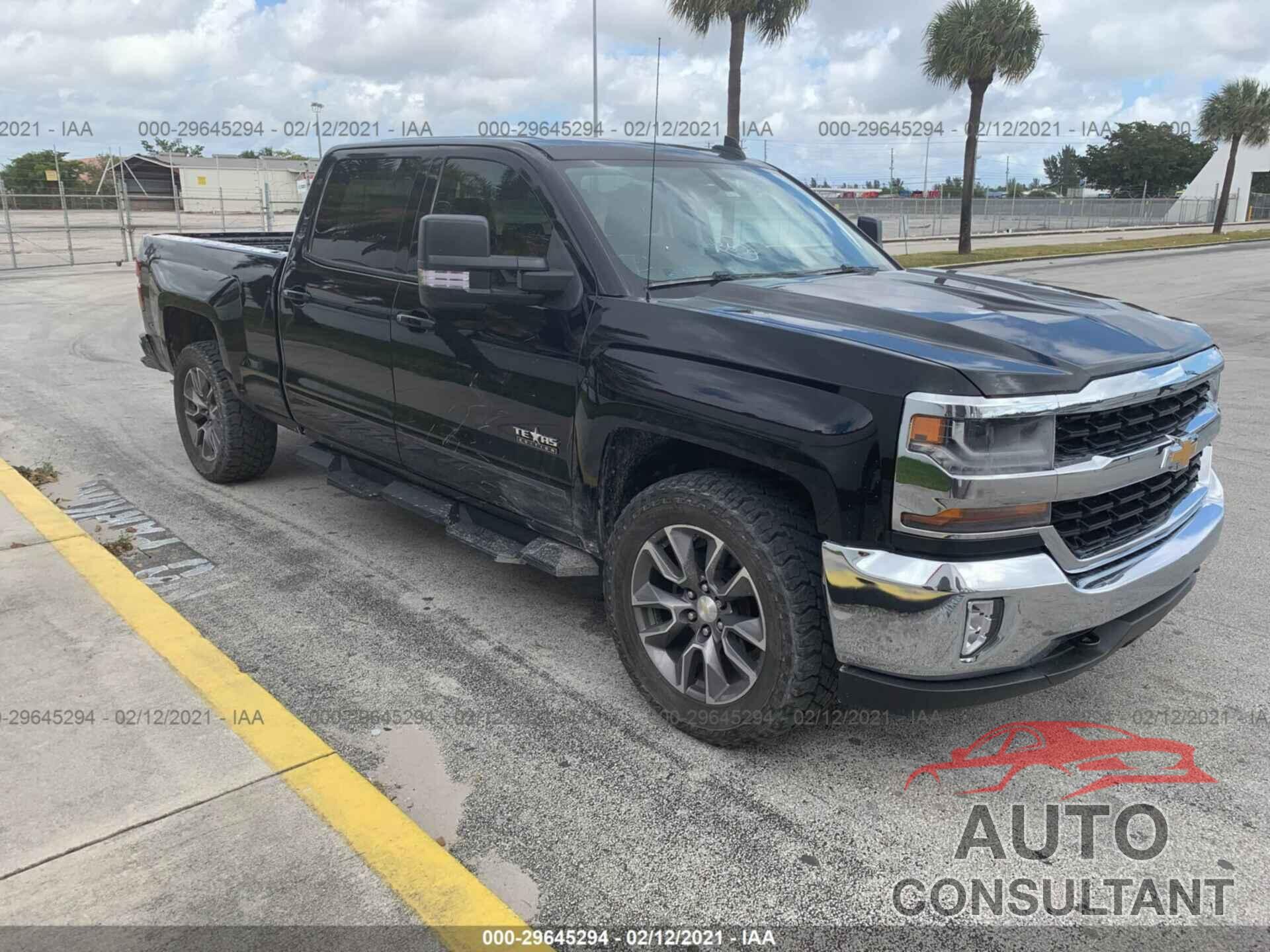 CHEVROLET SILVERADO 1500 2018 - 3GCUKREC4JG477790