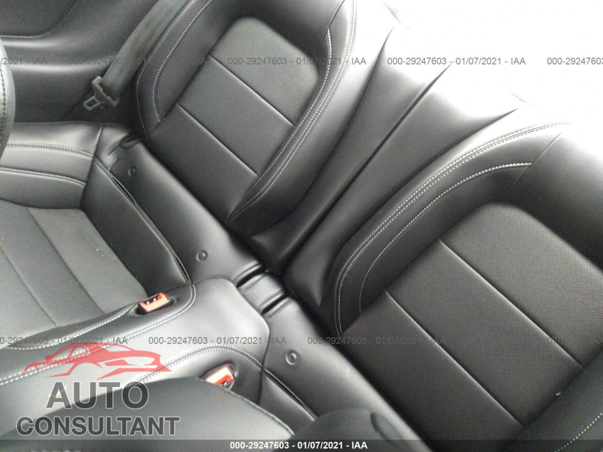 FORD MUSTANG 2020 - 1FA6P8CF6L5177914