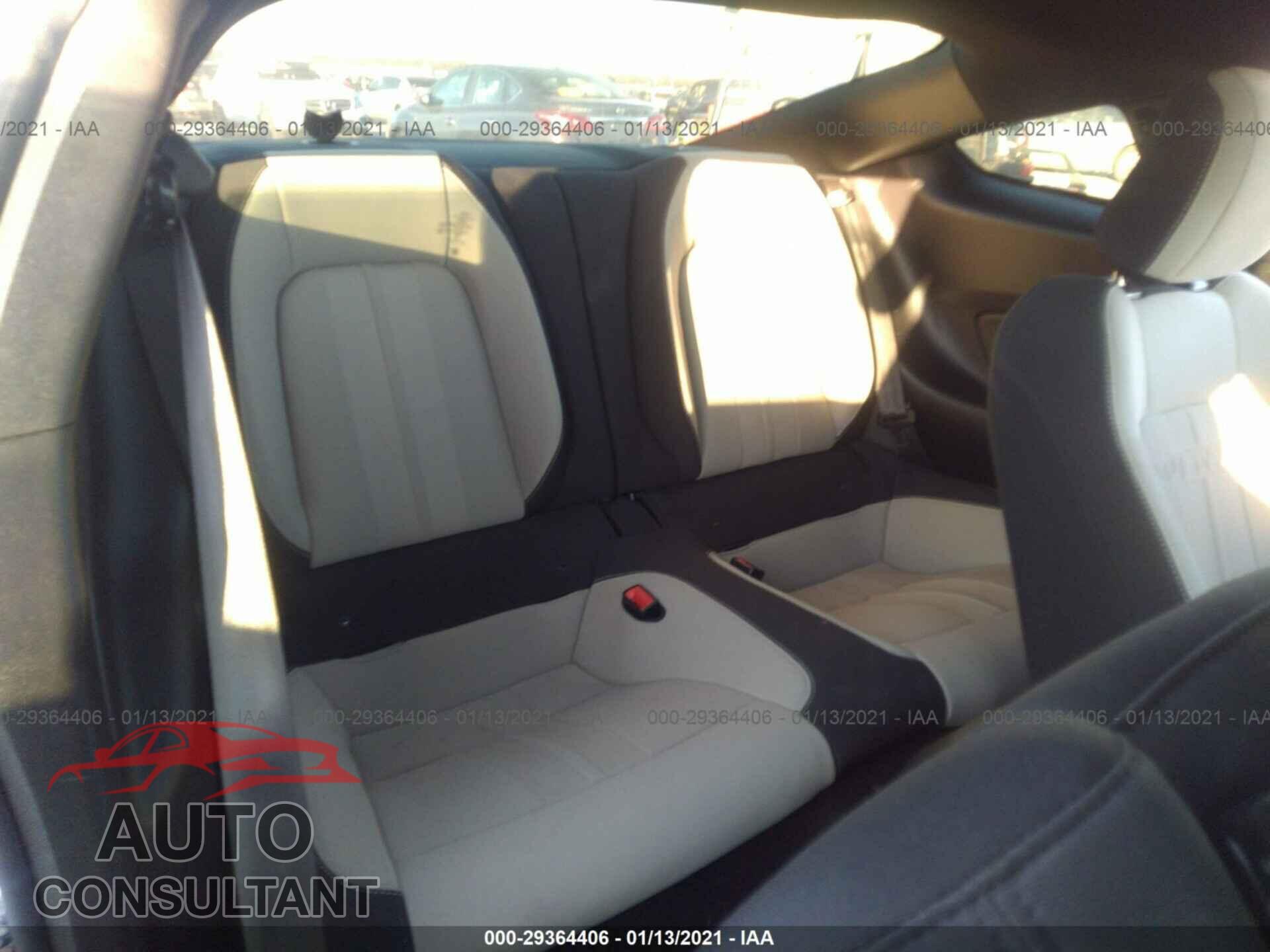 FORD MUSTANG 2020 - 1FA6P8THXL5108564