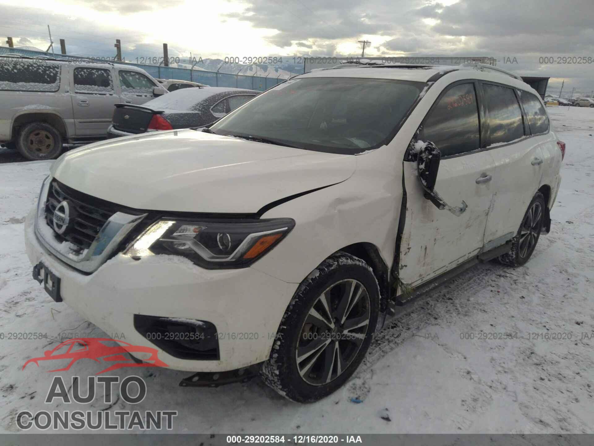 NISSAN PATHFINDER 2017 - 5N1DR2MM5HC651341
