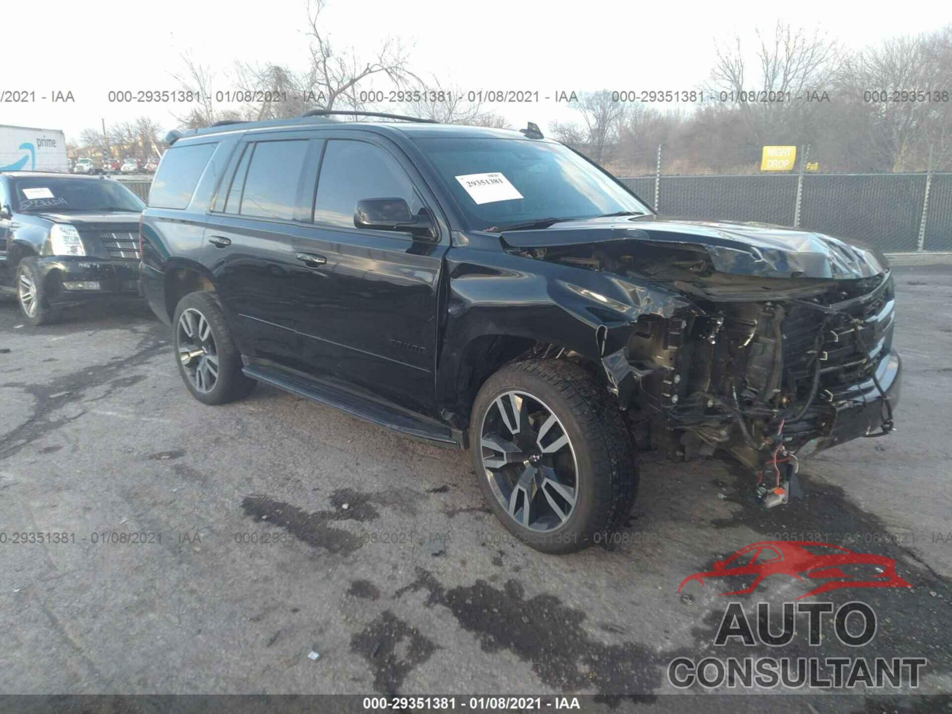 CHEVROLET TAHOE 2019 - 1GNSKCKJ8KR100282