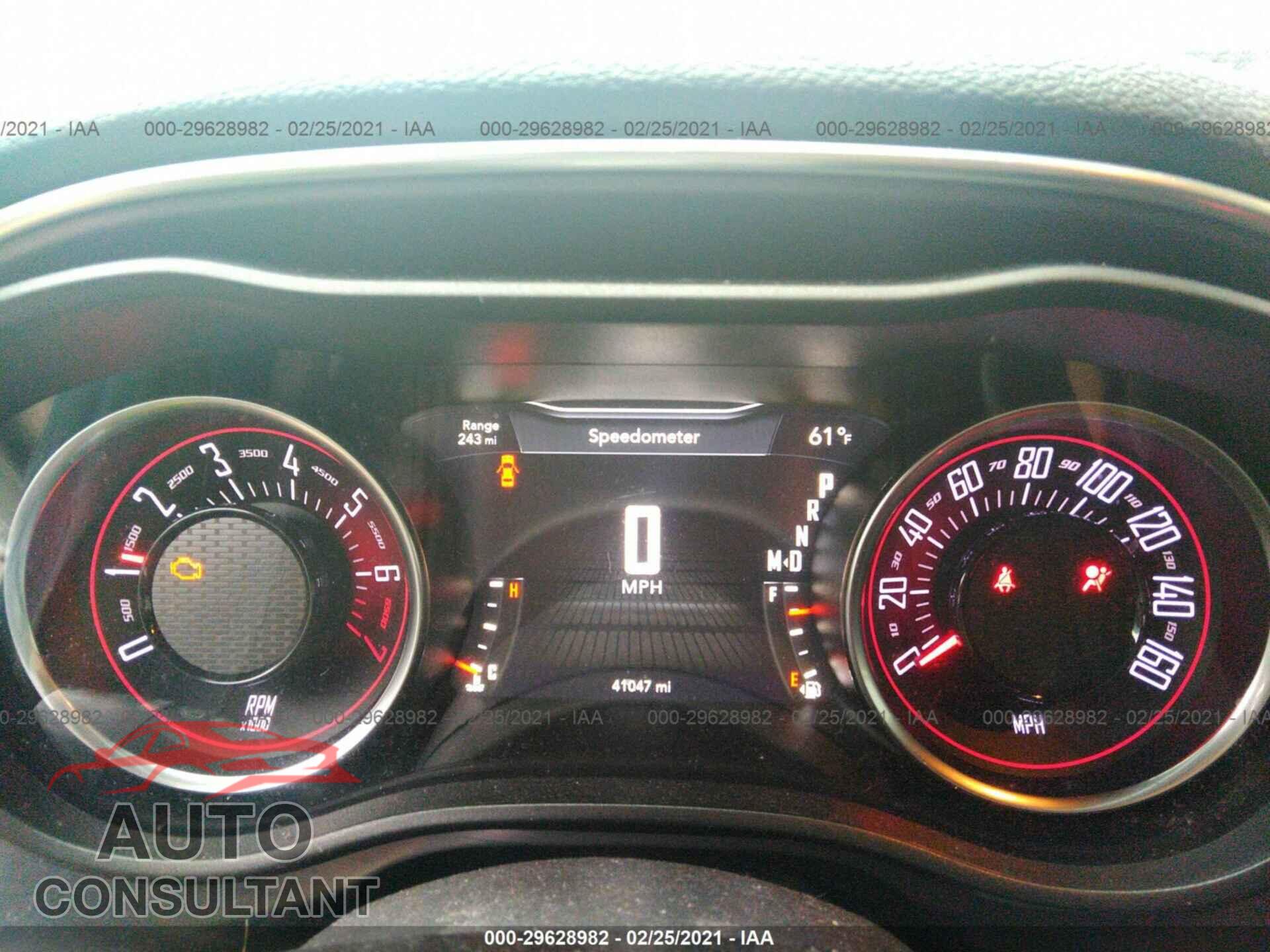 DODGE CHALLENGER 2017 - 2C3CDZAG5HH614748
