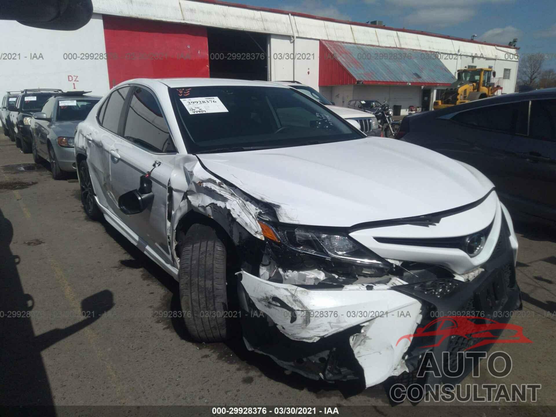 TOYOTA CAMRY 2019 - 4T1B11HK8KU738475