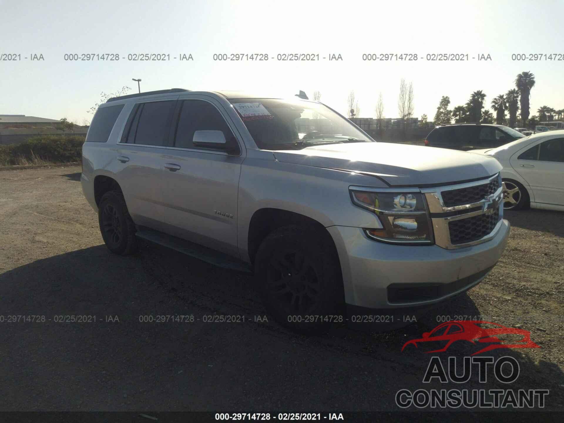 CHEVROLET TAHOE 2017 - 1GNSKBKC3HR372890