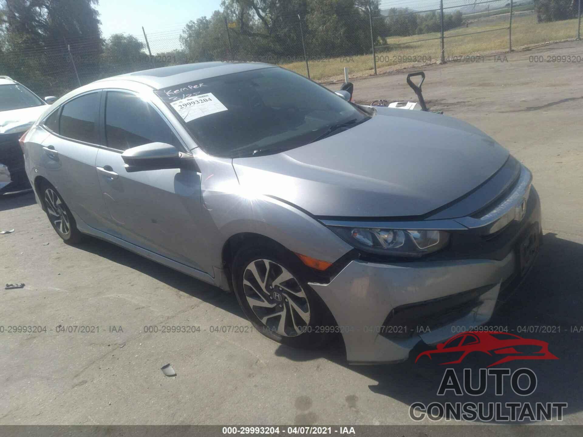 HONDA CIVIC SEDAN 2016 - 2HGFC2F73GH552410