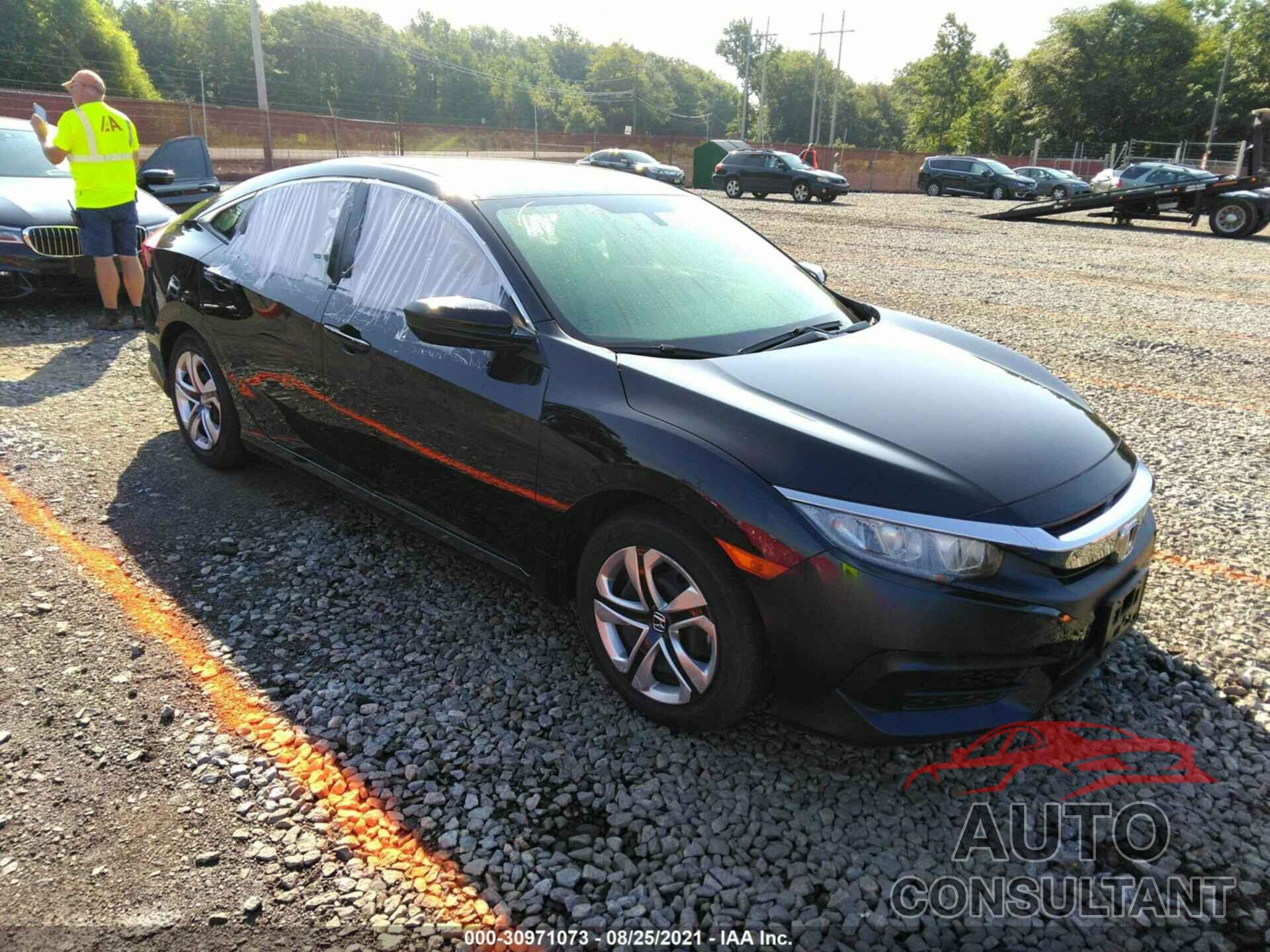 HONDA CIVIC SEDAN 2018 - 2HGFC2F58JH595467