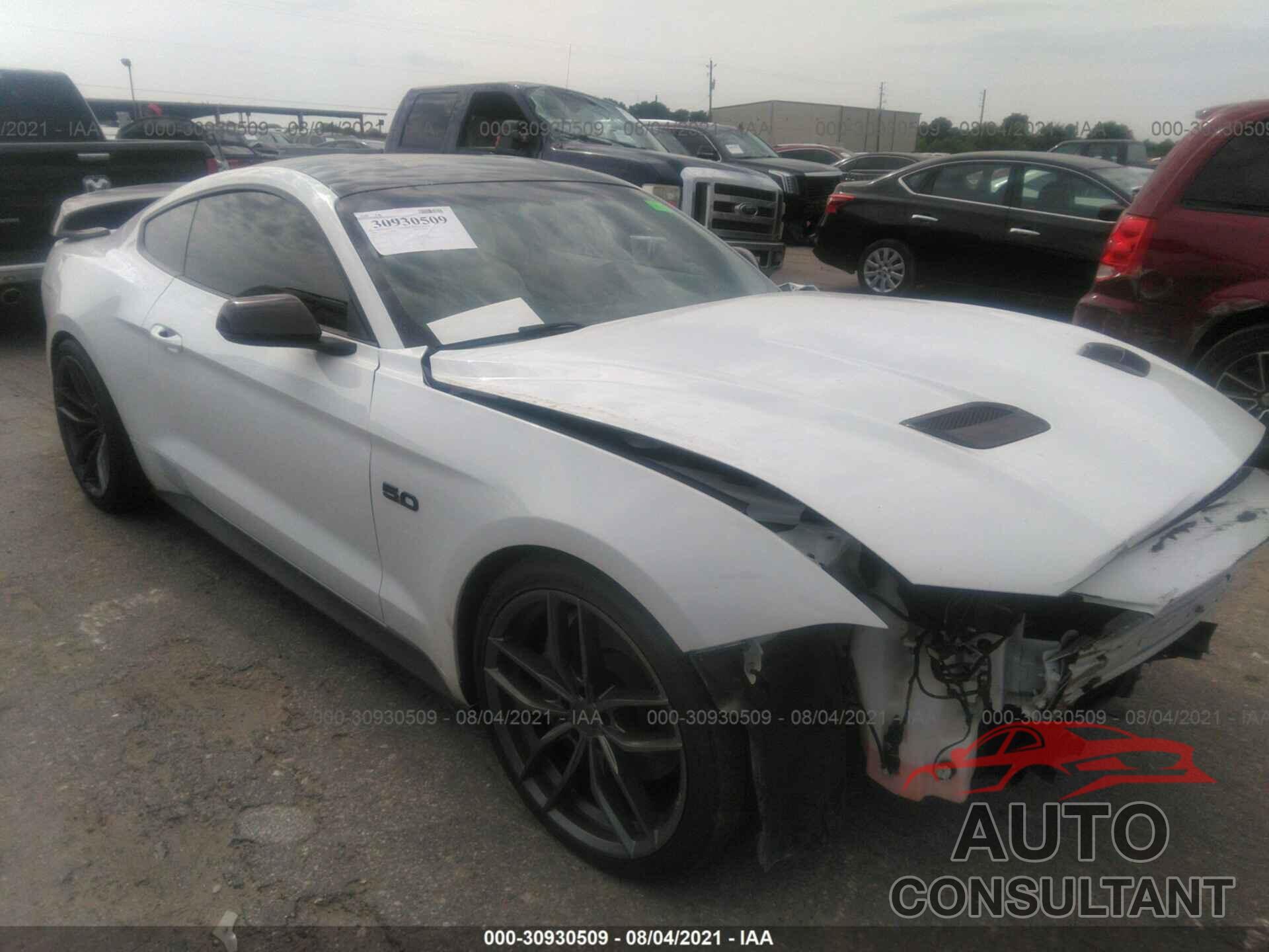 FORD MUSTANG 2020 - 1FA6P8CF1L5111514