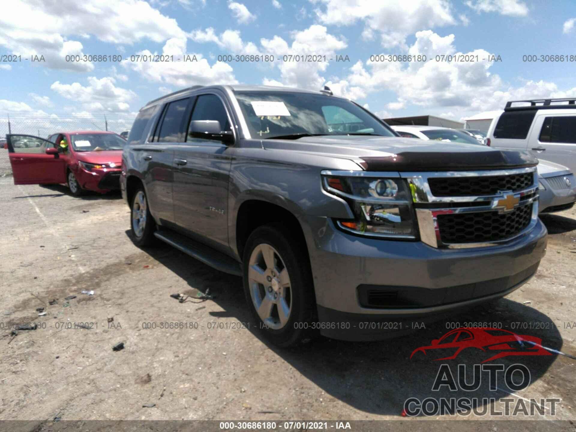 CHEVROLET TAHOE 2018 - 1GNSCBKC8JR263523