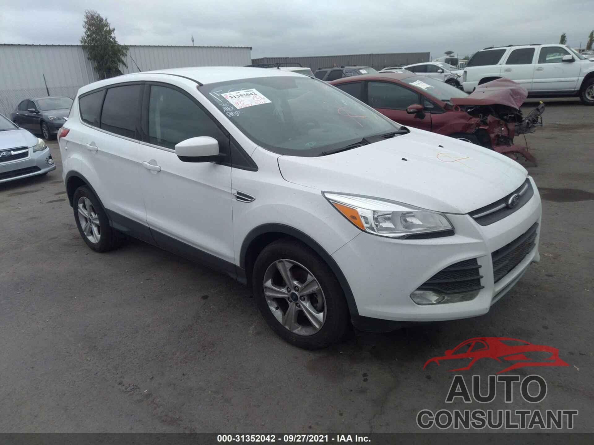 FORD ESCAPE 2016 - 1FMCU0G78GUB60730