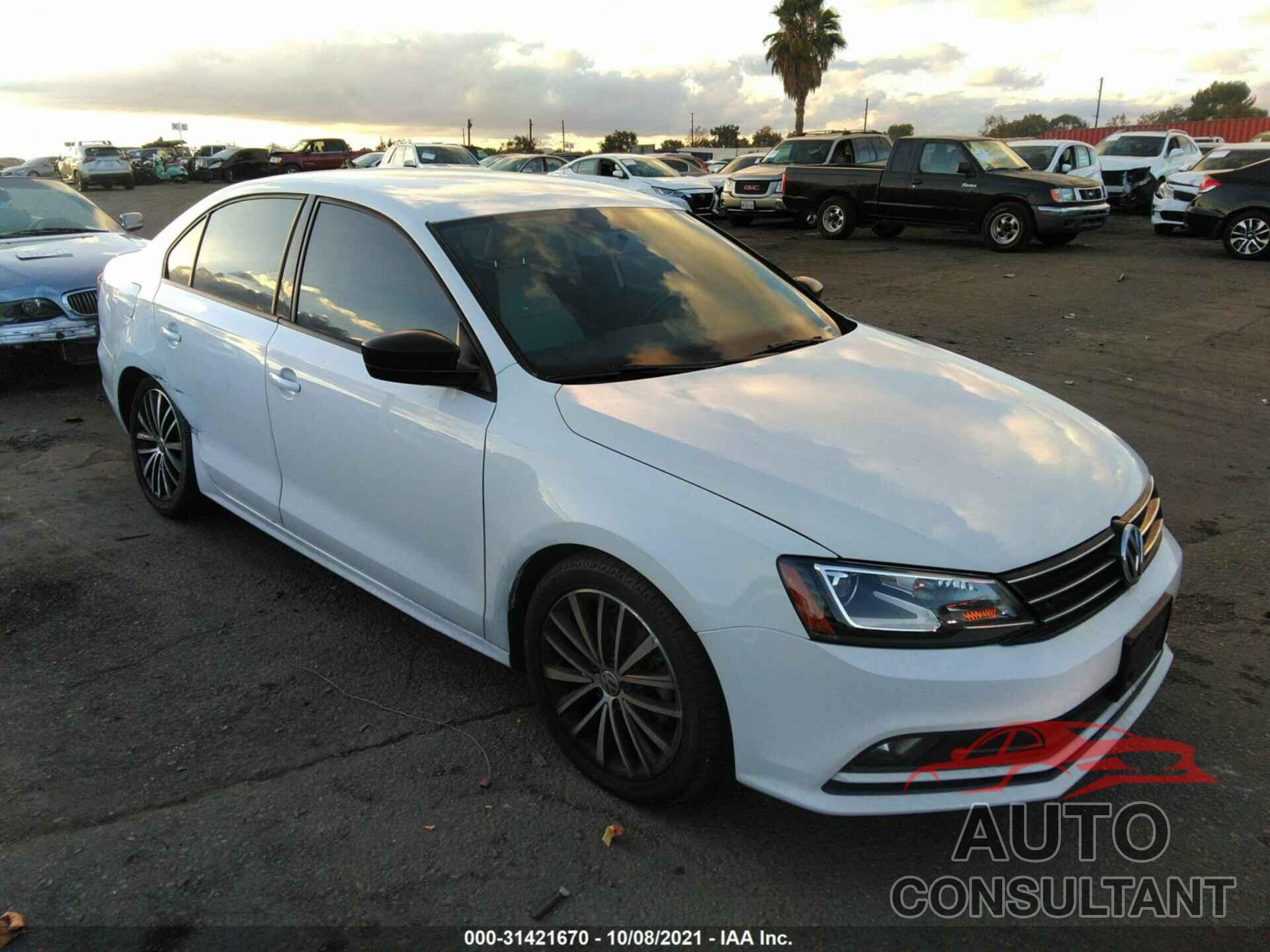 VOLKSWAGEN JETTA SEDAN 2016 - 3VWD17AJ7GM326901