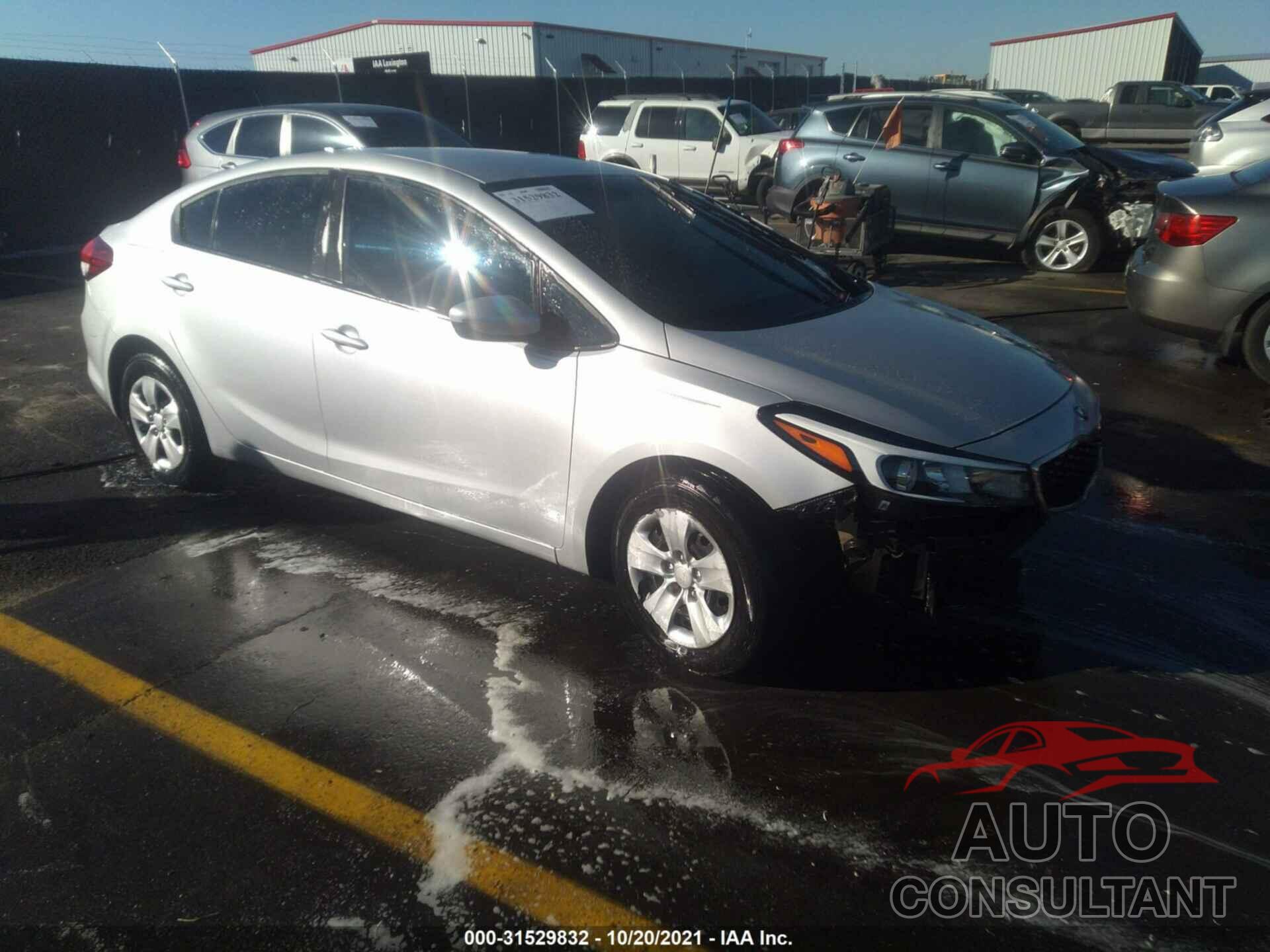 KIA FORTE 2017 - 3KPFK4A76HE136594