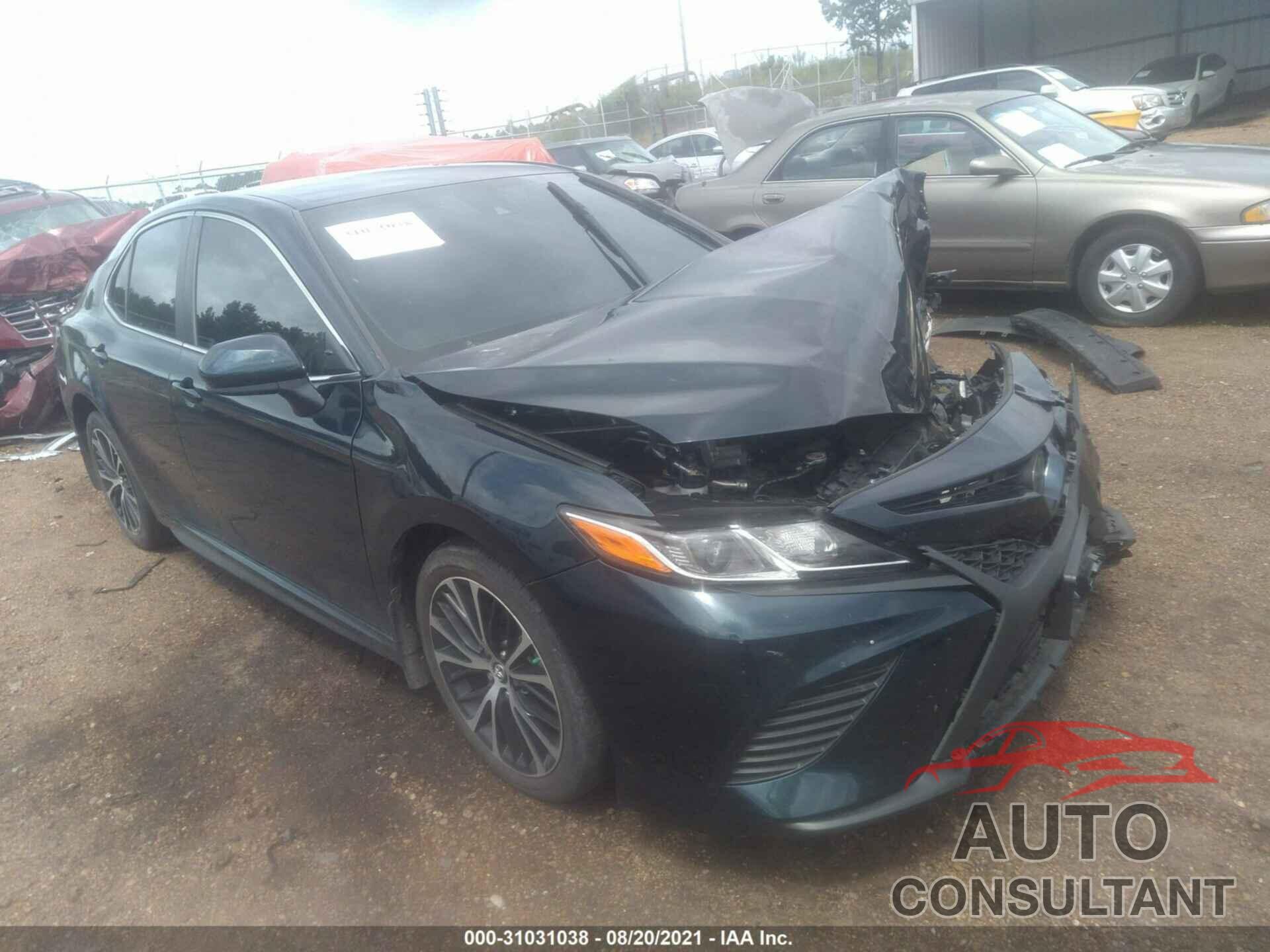 TOYOTA CAMRY 2019 - 4T1B11HK1KU847375