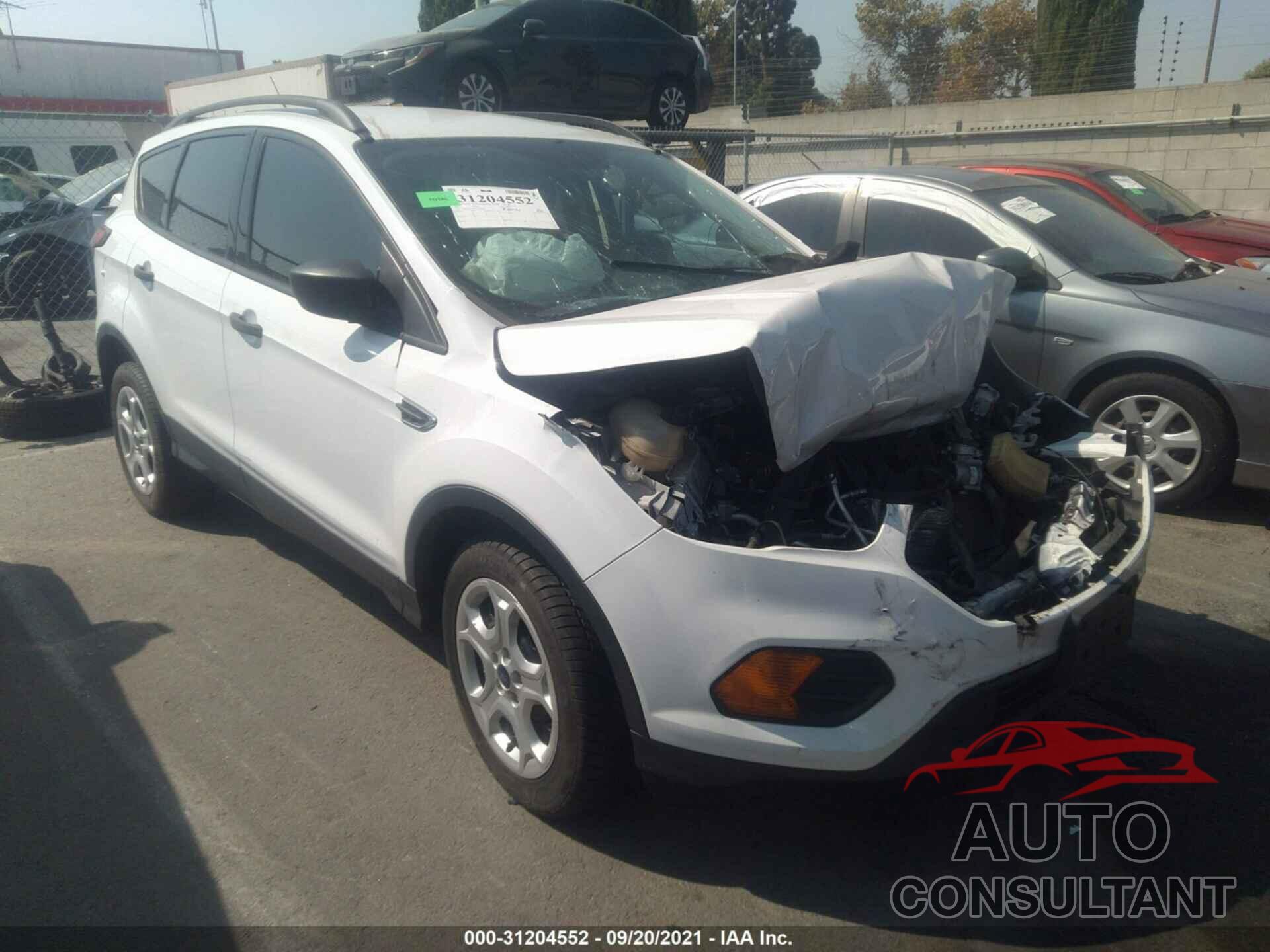 FORD ESCAPE 2017 - 1FMCU0F7XHUA52208