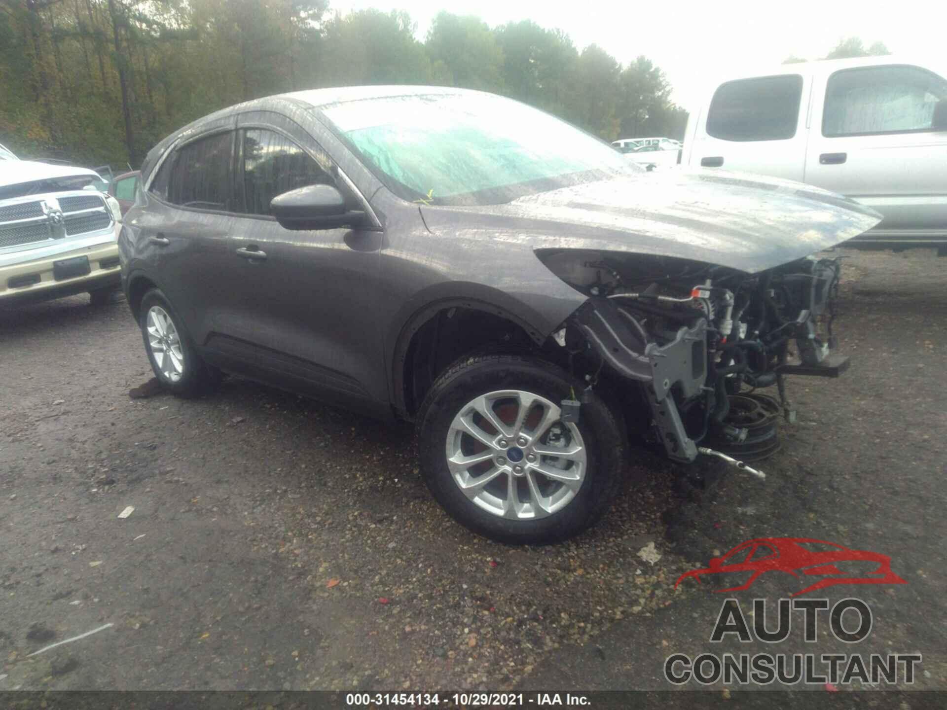 FORD ESCAPE 2021 - 1FMCU0G60MUA07536