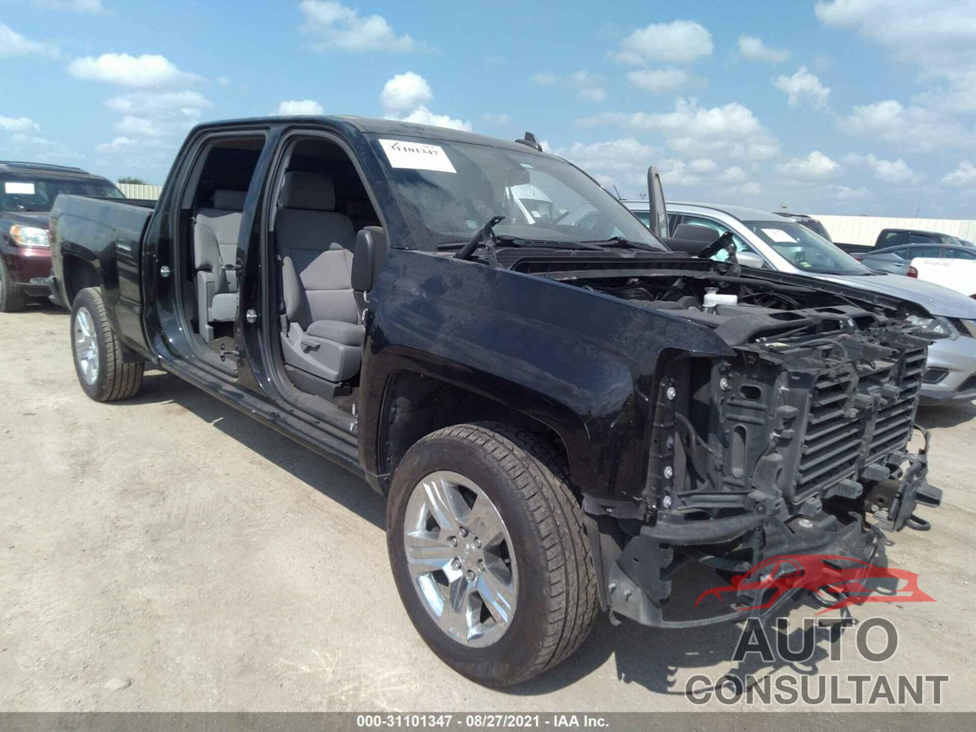 CHEVROLET SILVERADO 1500 2018 - 3GCPCPECXJG122153