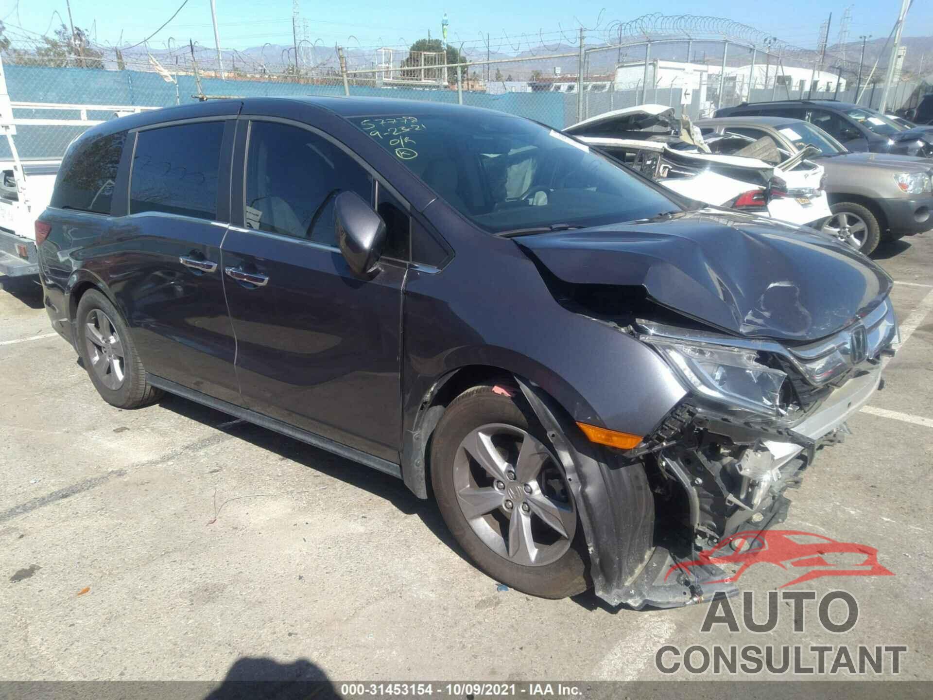 HONDA ODYSSEY 2018 - 5FNRL6H70JB087193