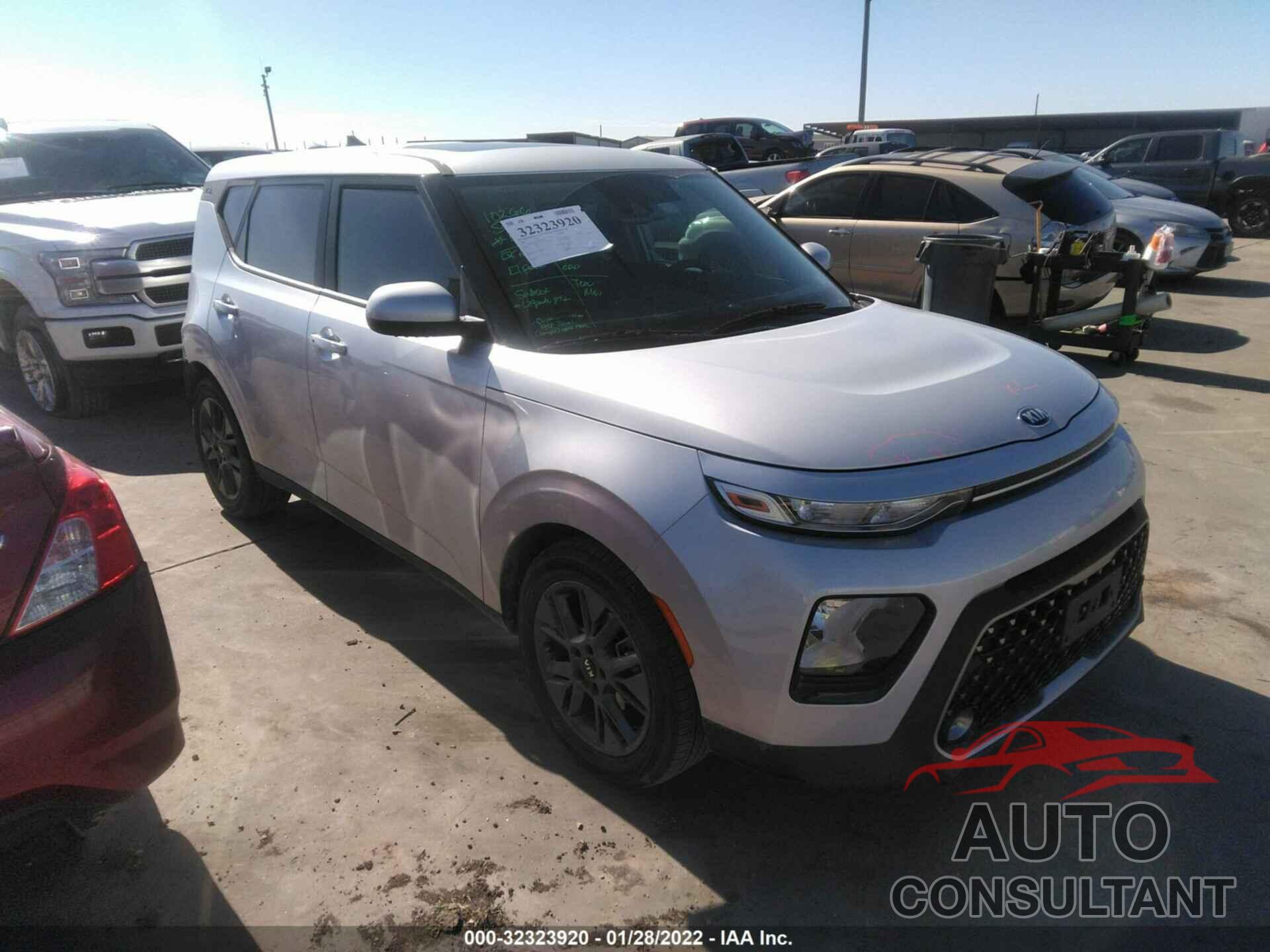KIA SOUL 2021 - KNDJ33AU5M7785790