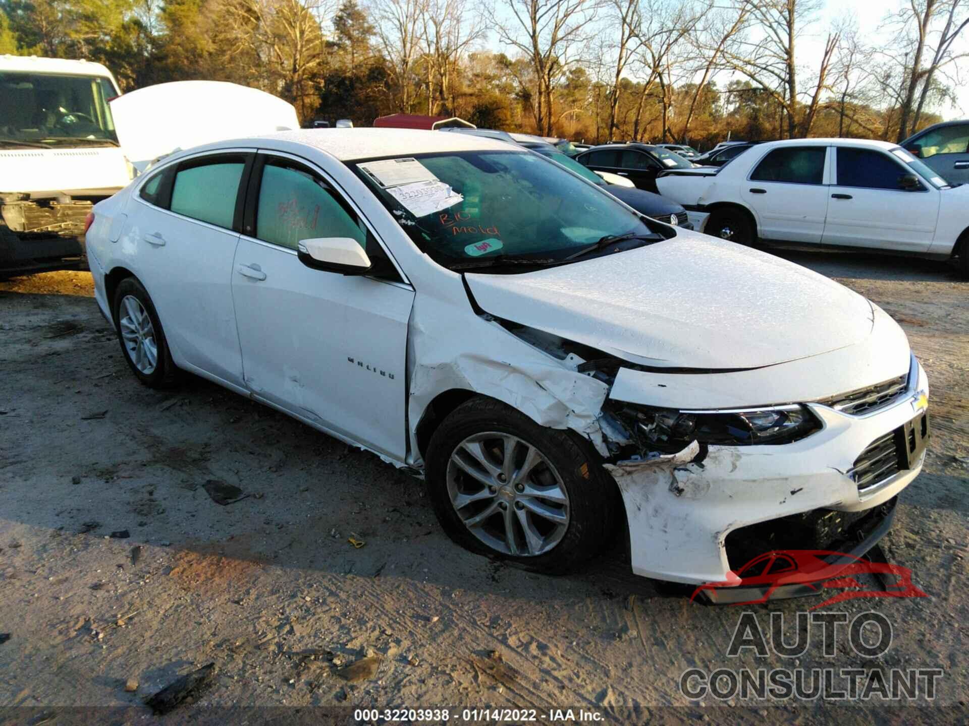 CHEVROLET MALIBU 2018 - 1G1ZD5ST3JF266443
