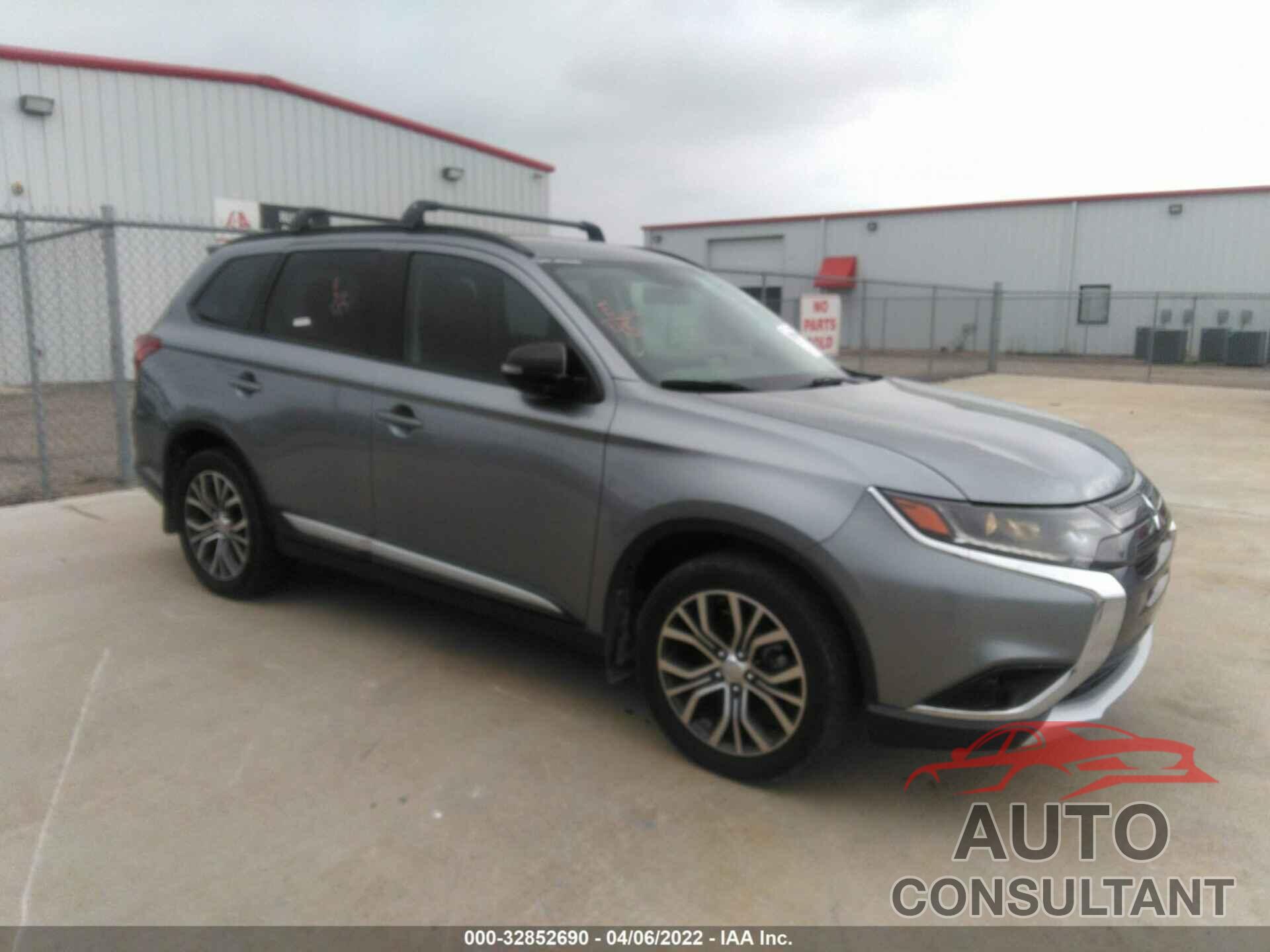 MITSUBISHI OUTLANDER 2016 - JA4AD3A39GZ022145
